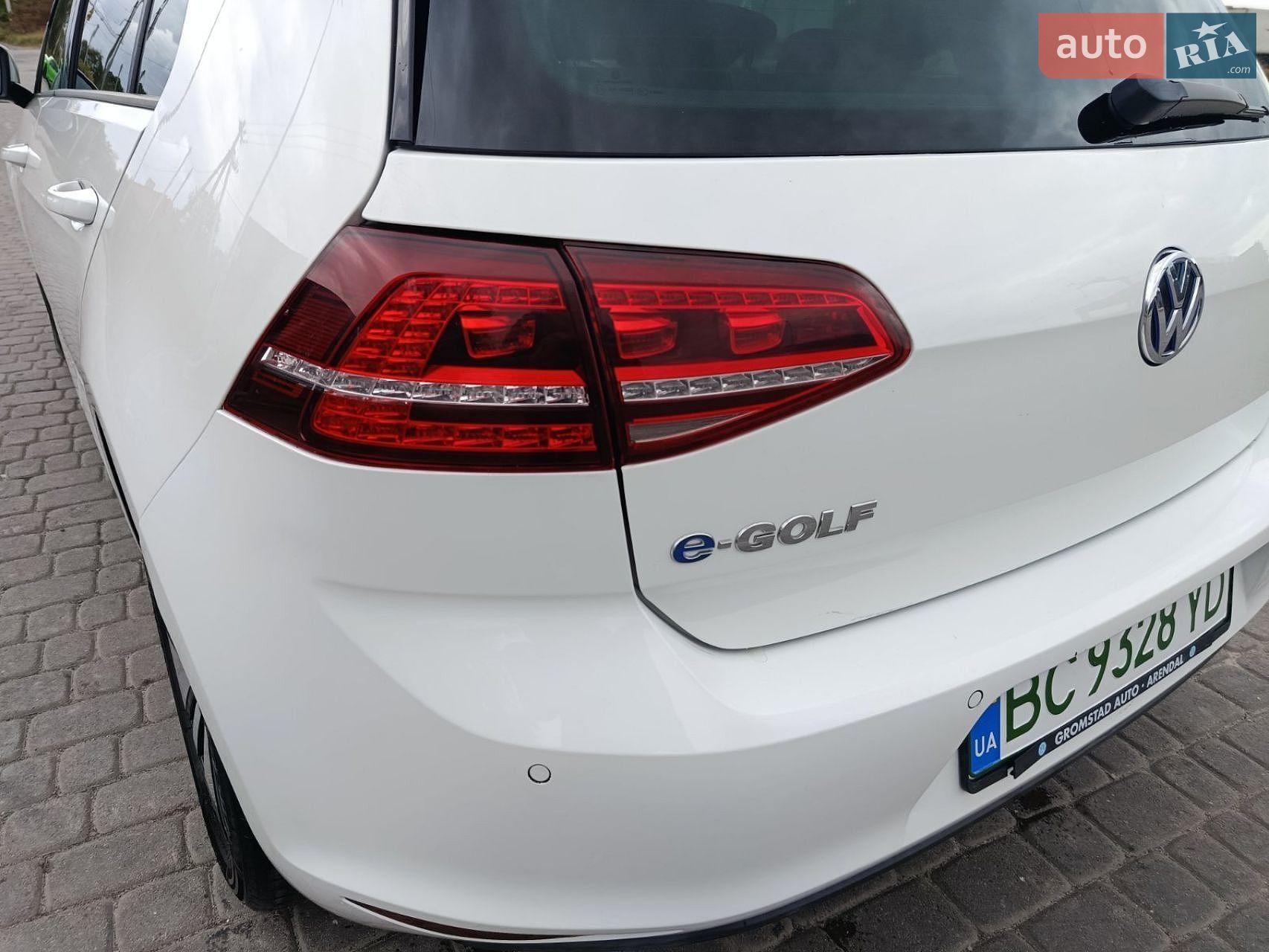 Volkswagen e-Golf 2015 VIN WVWZZZAUZFW910161 фото оголошення 5 з 13