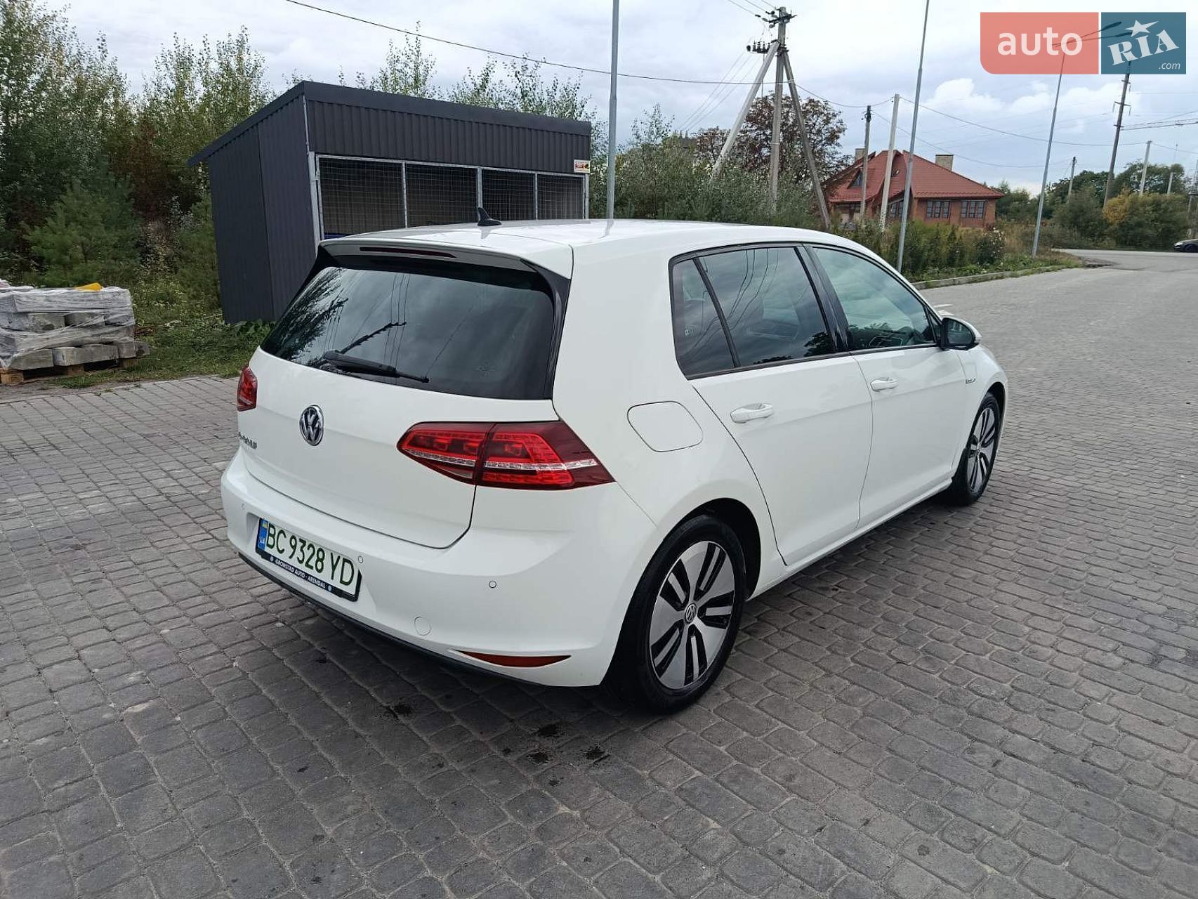 Volkswagen e-Golf 2015 VIN WVWZZZAUZFW910161 фото оголошення 3 з 13