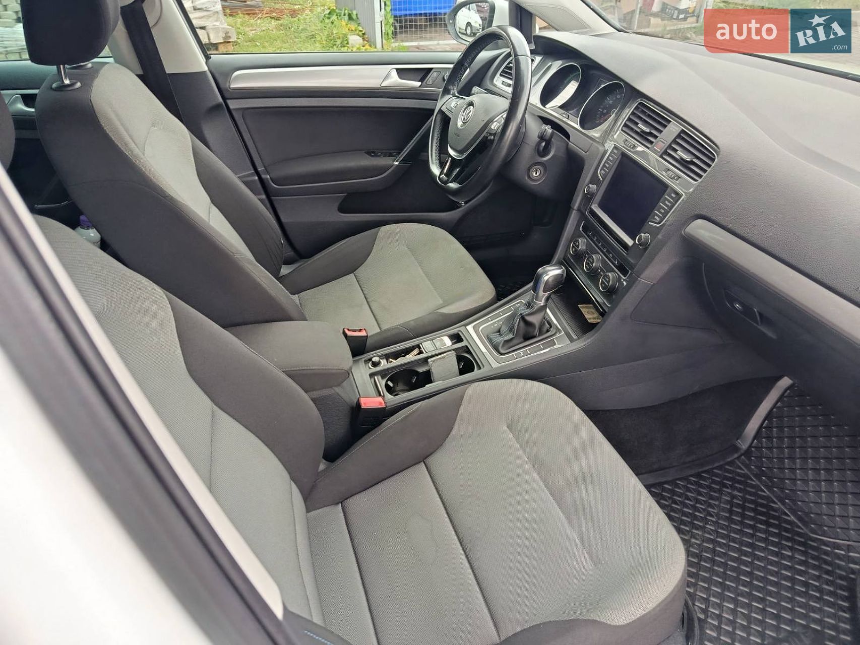 Volkswagen e-Golf 2015 VIN WVWZZZAUZFW910161 фото оголошення 11 з 13