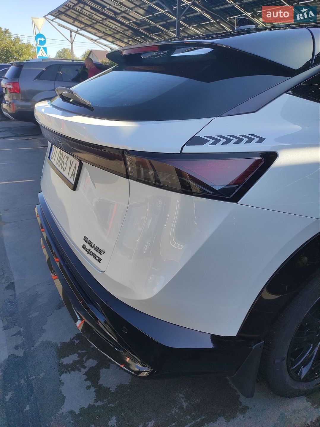 Nissan Ariya 2023 VIN JN1DF0BB6RM734987 фото оголошення 6 з 10