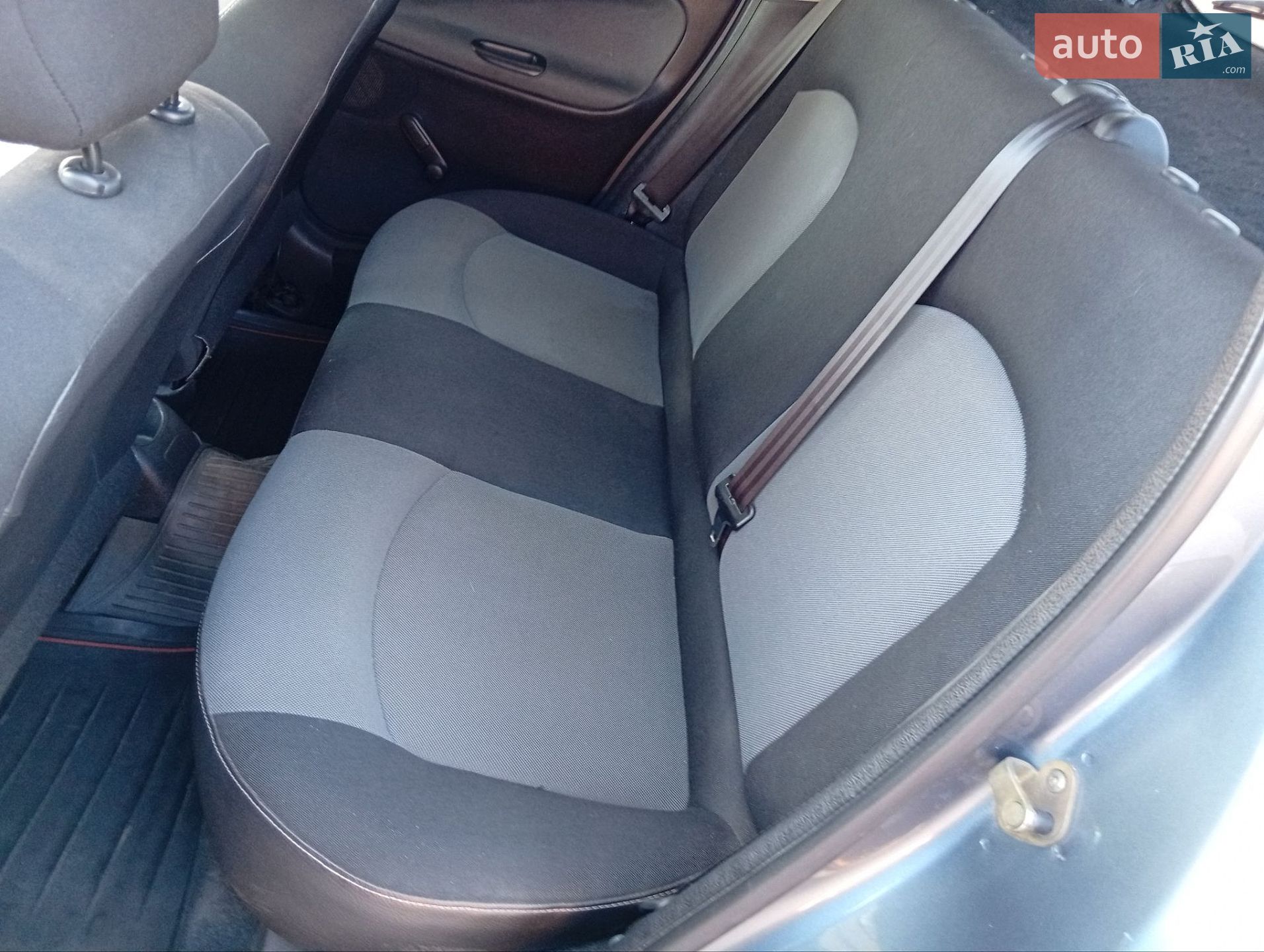 Peugeot 206 2006 VIN VF32AKFWR47619381 фото оголошення 11 з 20
