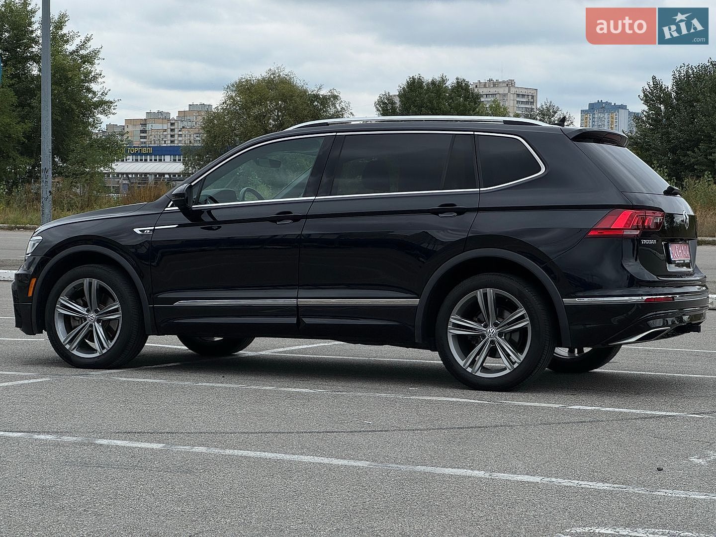 Volkswagen Tiguan Allspace 2019 VIN 3VV4B7AX4KM016929 фото оголошення 7 з 42