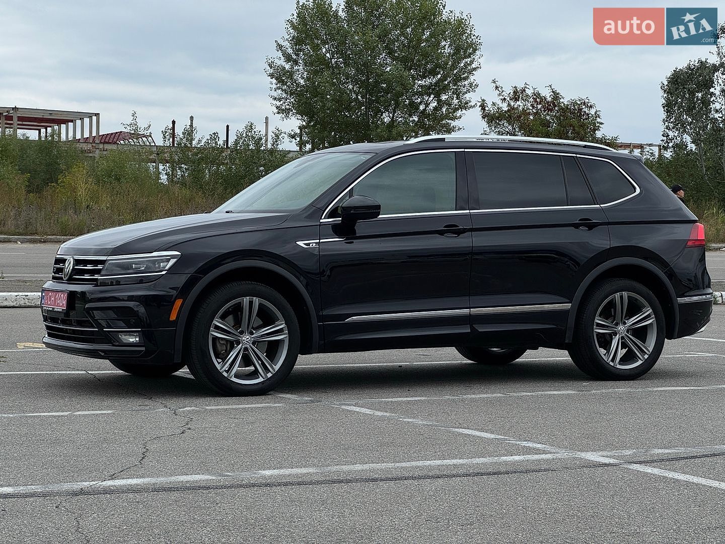 Volkswagen Tiguan Allspace 2019 VIN 3VV4B7AX4KM016929 фото оголошення 5 з 42