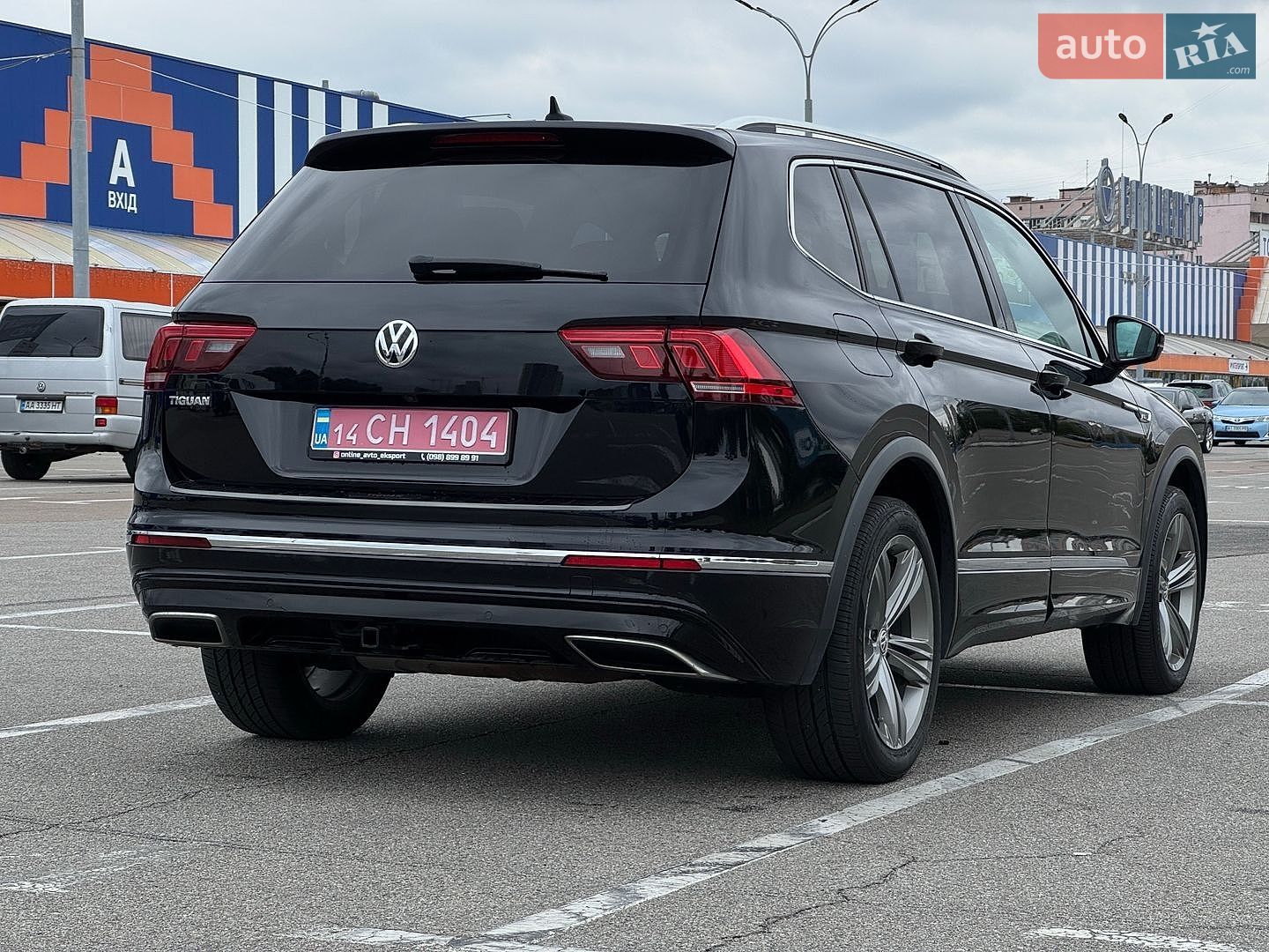Volkswagen Tiguan Allspace 2019 VIN 3VV4B7AX4KM016929 фото оголошення 11 з 42