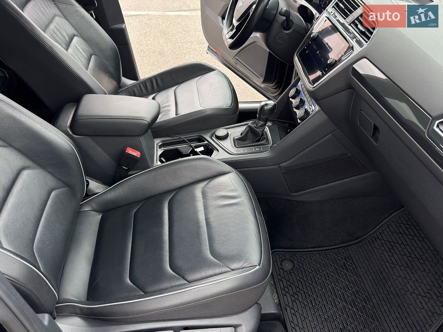Volkswagen Tiguan Allspace 2019 VIN 3VV4B7AX4KM016929 фото оголошення 31 з 42