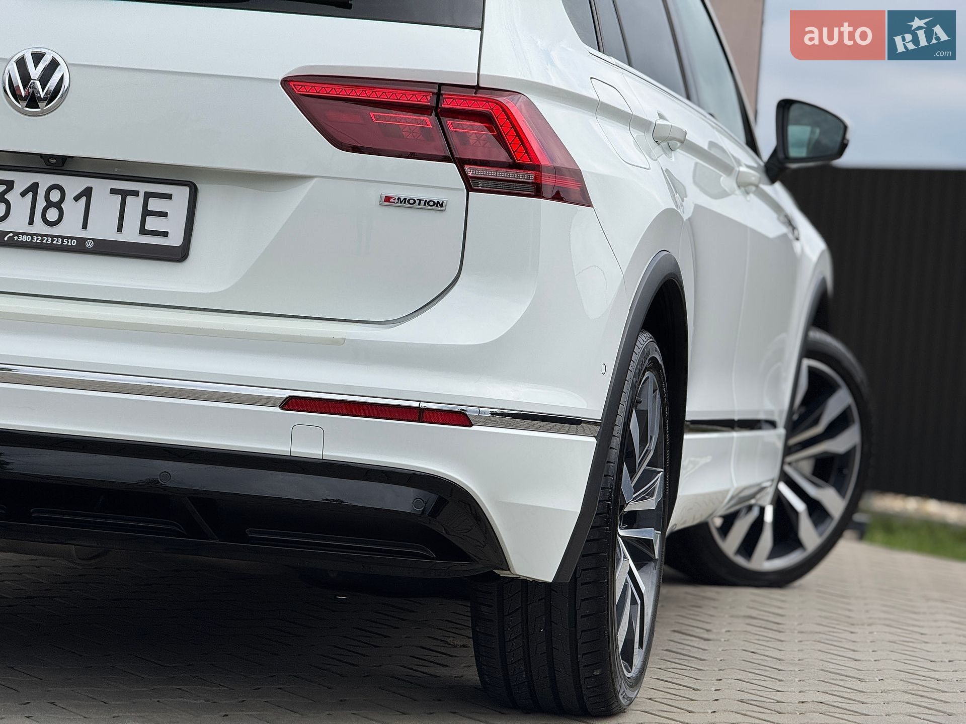 Volkswagen Tiguan 2019 VIN WVGZZZ5NZLW814441 фото оголошення 60 з 101
