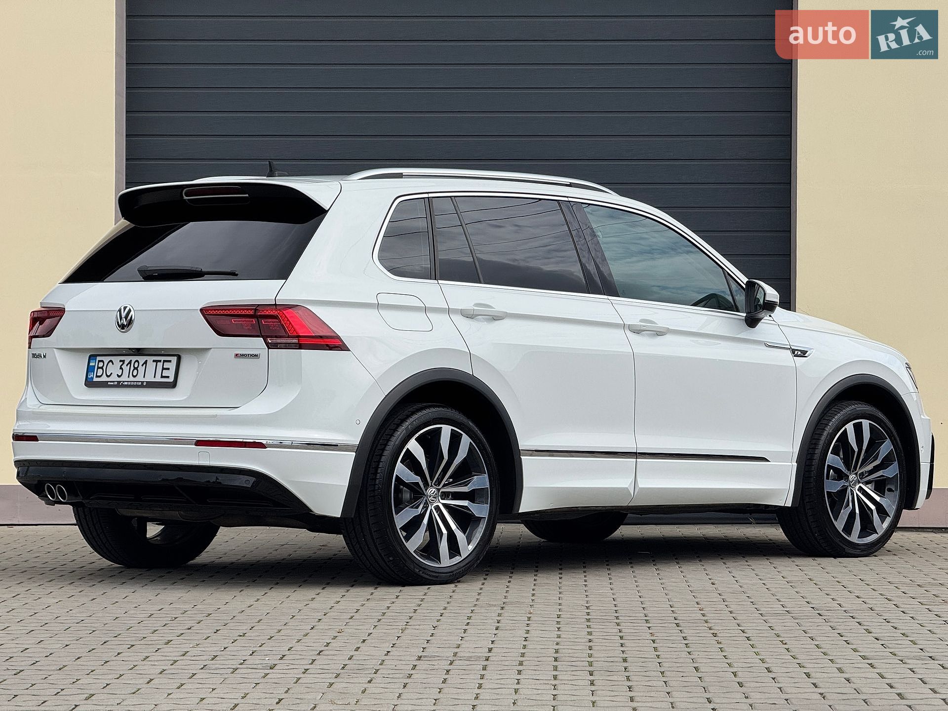 Volkswagen Tiguan 2019 VIN WVGZZZ5NZLW814441 фото оголошення 46 з 101