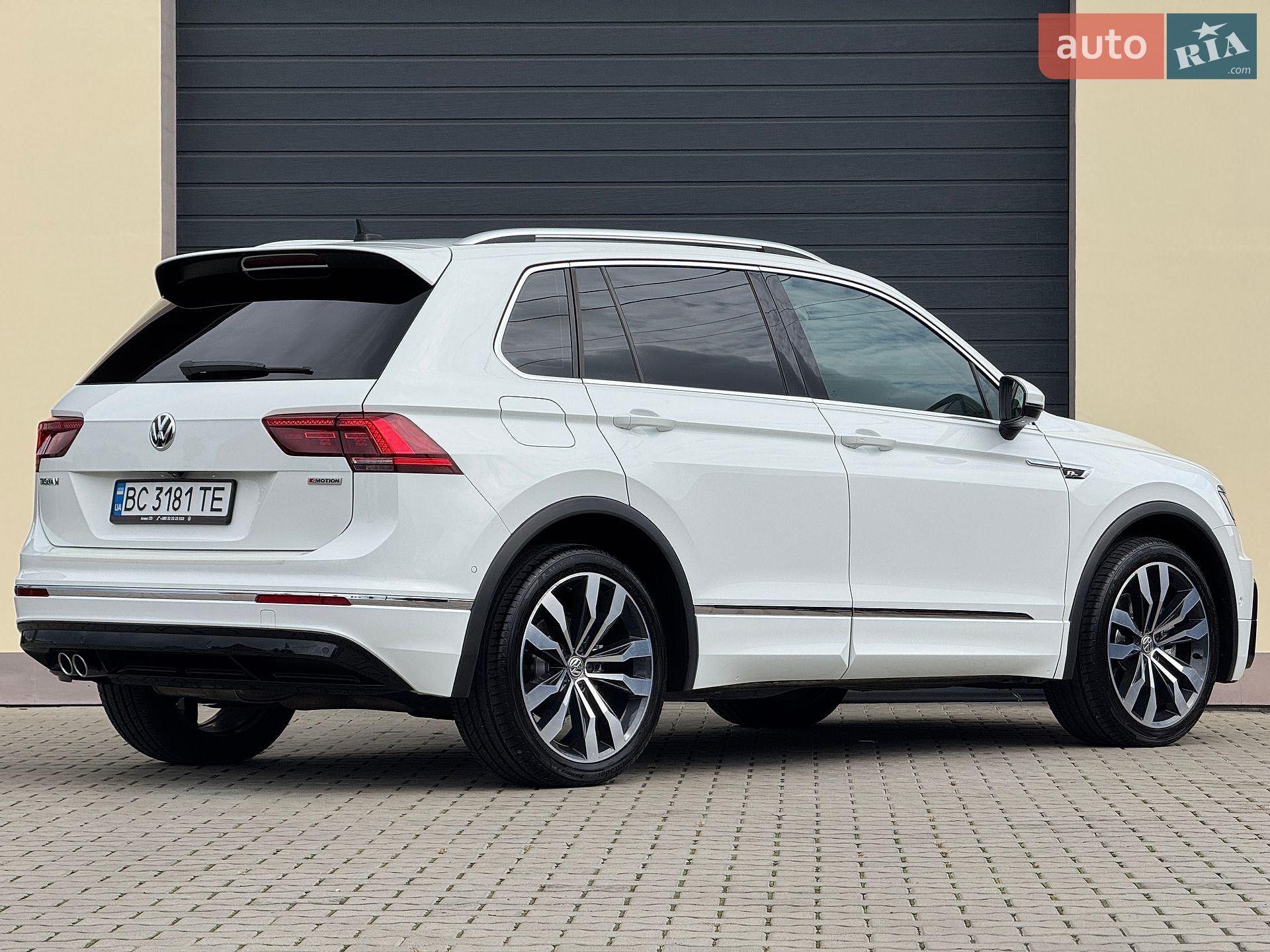 Volkswagen Tiguan 2019 VIN WVGZZZ5NZLW814441 фото оголошення 47 з 101