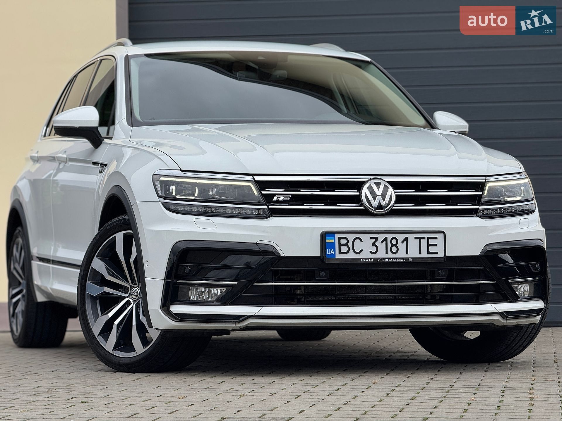 Volkswagen Tiguan 2019 VIN WVGZZZ5NZLW814441 фото оголошення 7 з 101