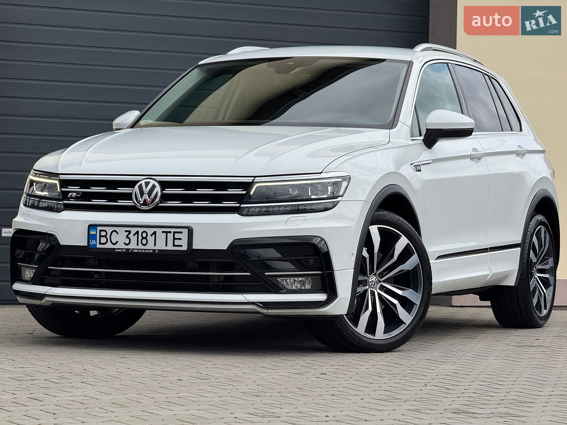 Volkswagen Tiguan 2019 VIN WVGZZZ5NZLW814441 фото оголошення 20 з 101