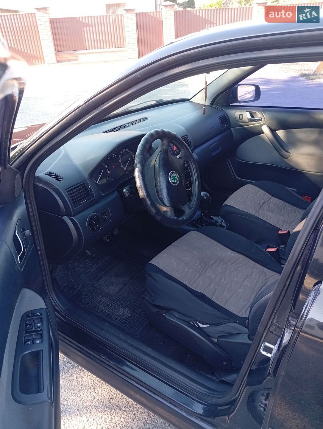 SKODA OCTAVIA TOUR 2008 VIN TMBDX41U28B015945 фото оголошення 6 з 10
