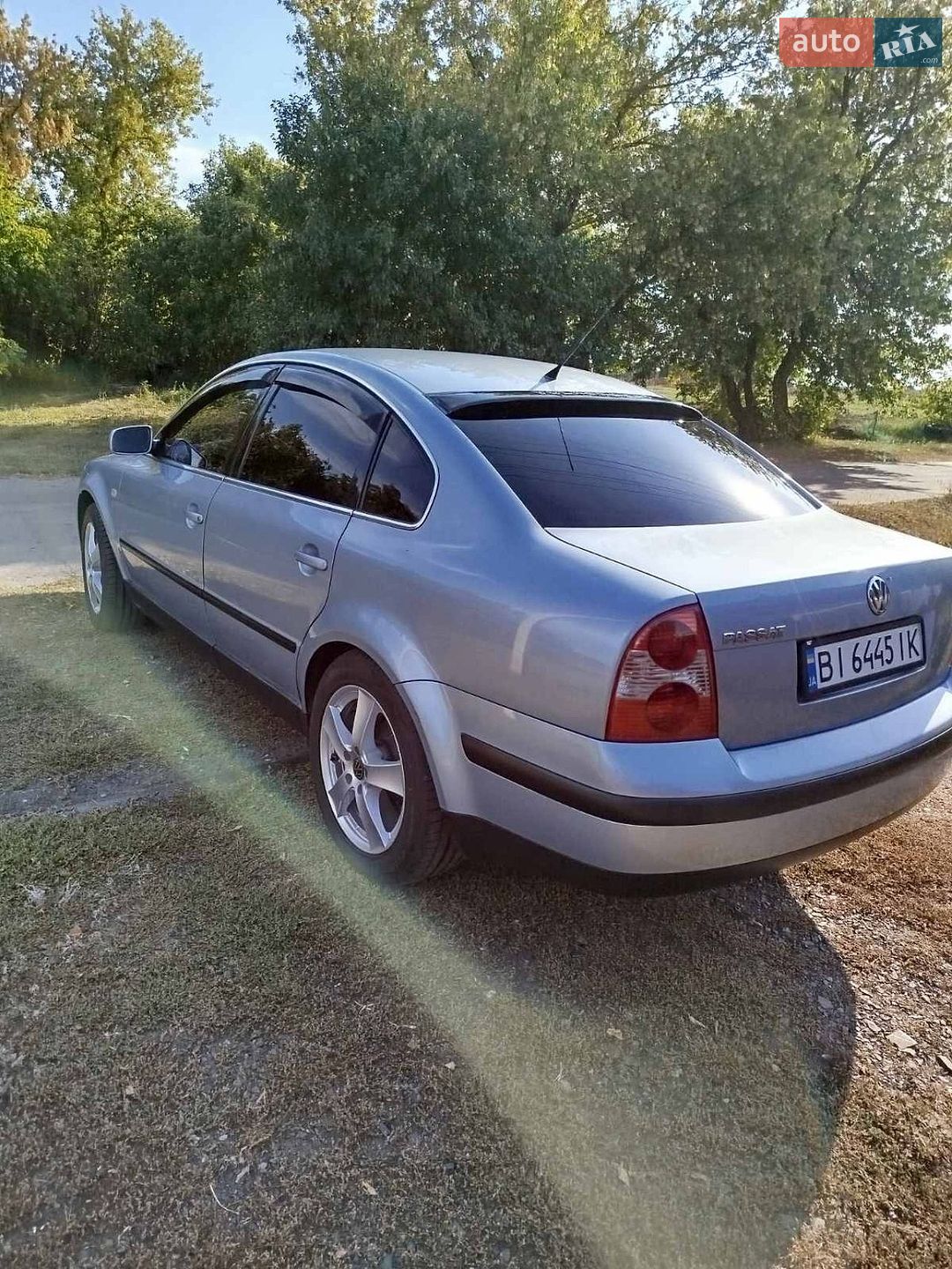 Volkswagen Passat 2002 VIN WVWZZZ3BZ3P094418 фото оголошення 3 з 16