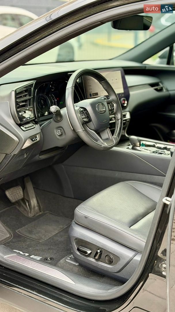 Lexus RX 2024 VIN 2T2BBMCA2RC049083 фото оголошення 3 з 16