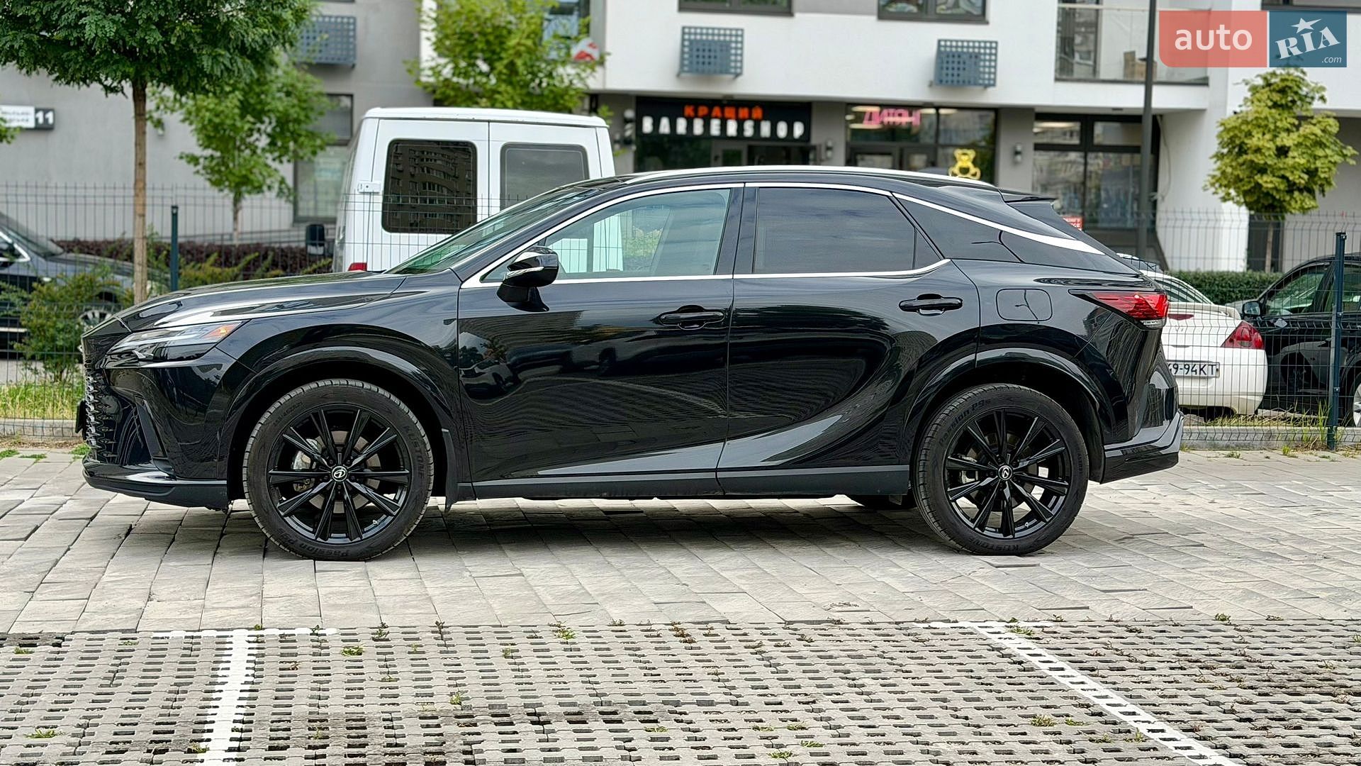 Lexus RX 2024 VIN 2T2BBMCA2RC049083 фото оголошення 12 з 16
