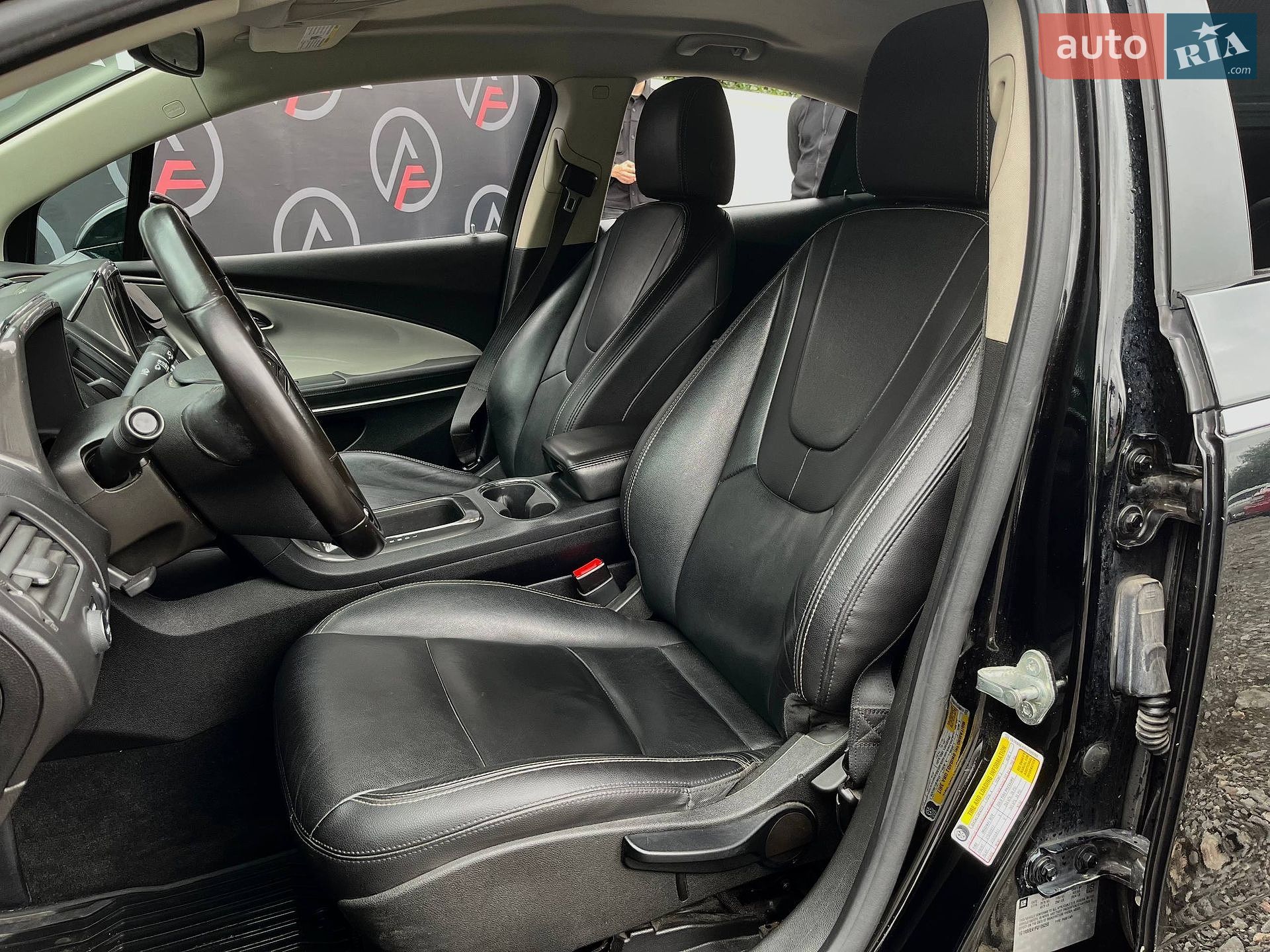 Chevrolet Volt 2015 VIN 1G1RB6E41FU109268 фото оголошення 11 з 28