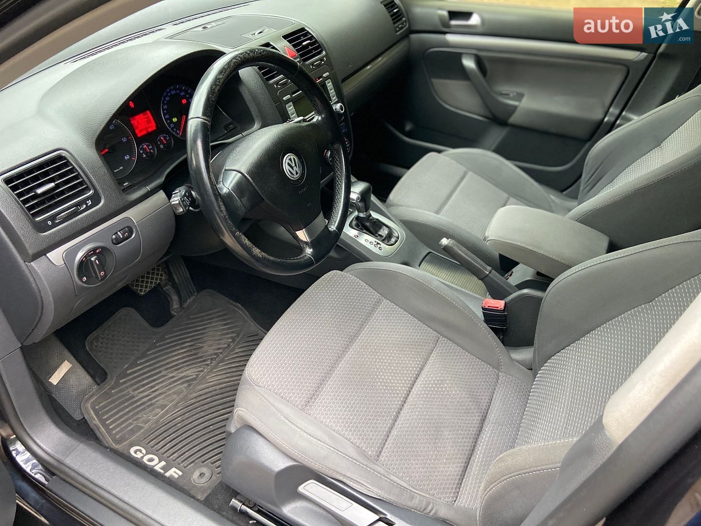 Volkswagen Golf 2008 VIN WVWZZZ1KZ8M315577 фото оголошення 10 з 13