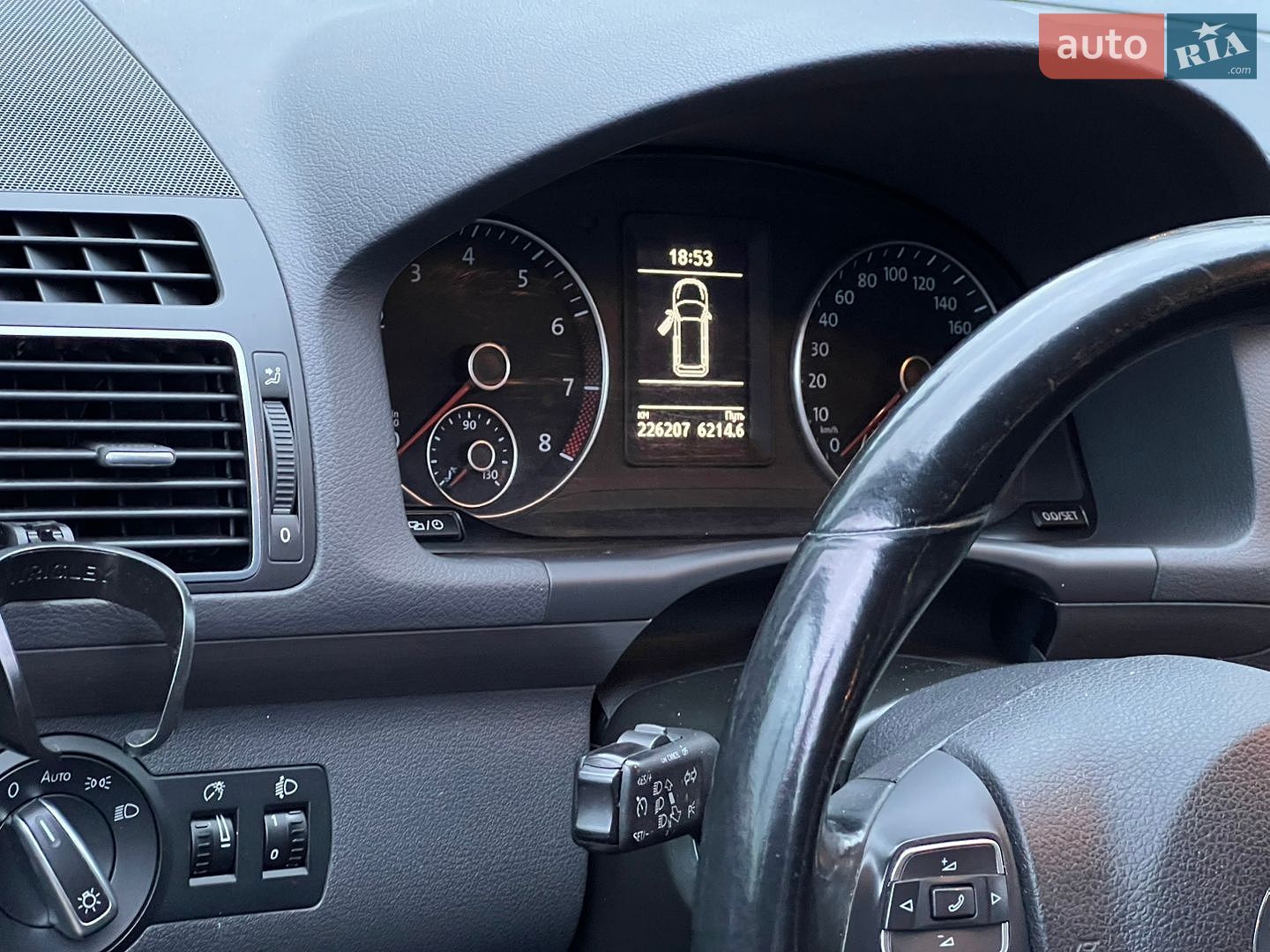 Volkswagen Touran 2015 VIN WVGZZZ1TZFW082789 фото оголошення 27 з 55