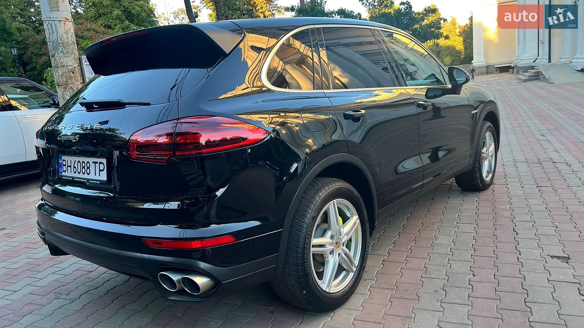 Porsche Cayenne 2015 VIN WP1AE2A20GLA59106 фото оголошення 12 з 38