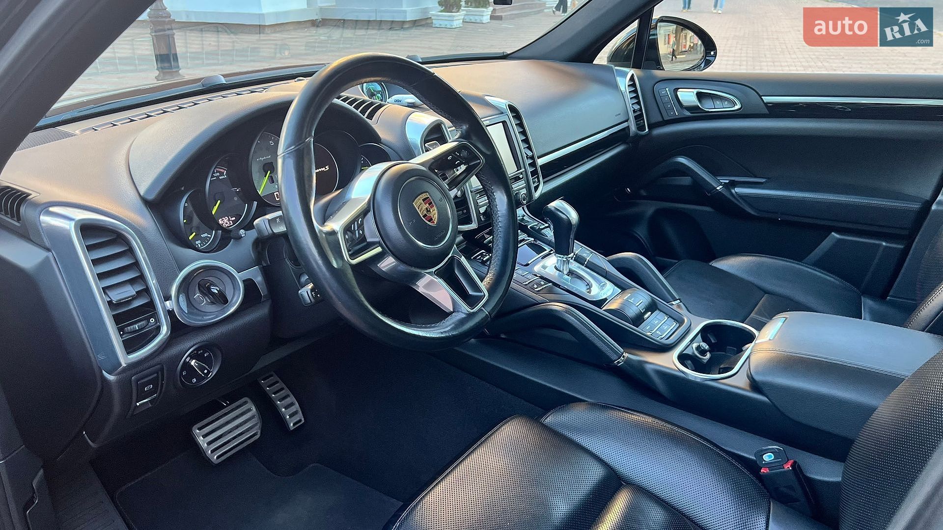 Porsche Cayenne 2015 VIN WP1AE2A20GLA59106 фото оголошення 21 з 38