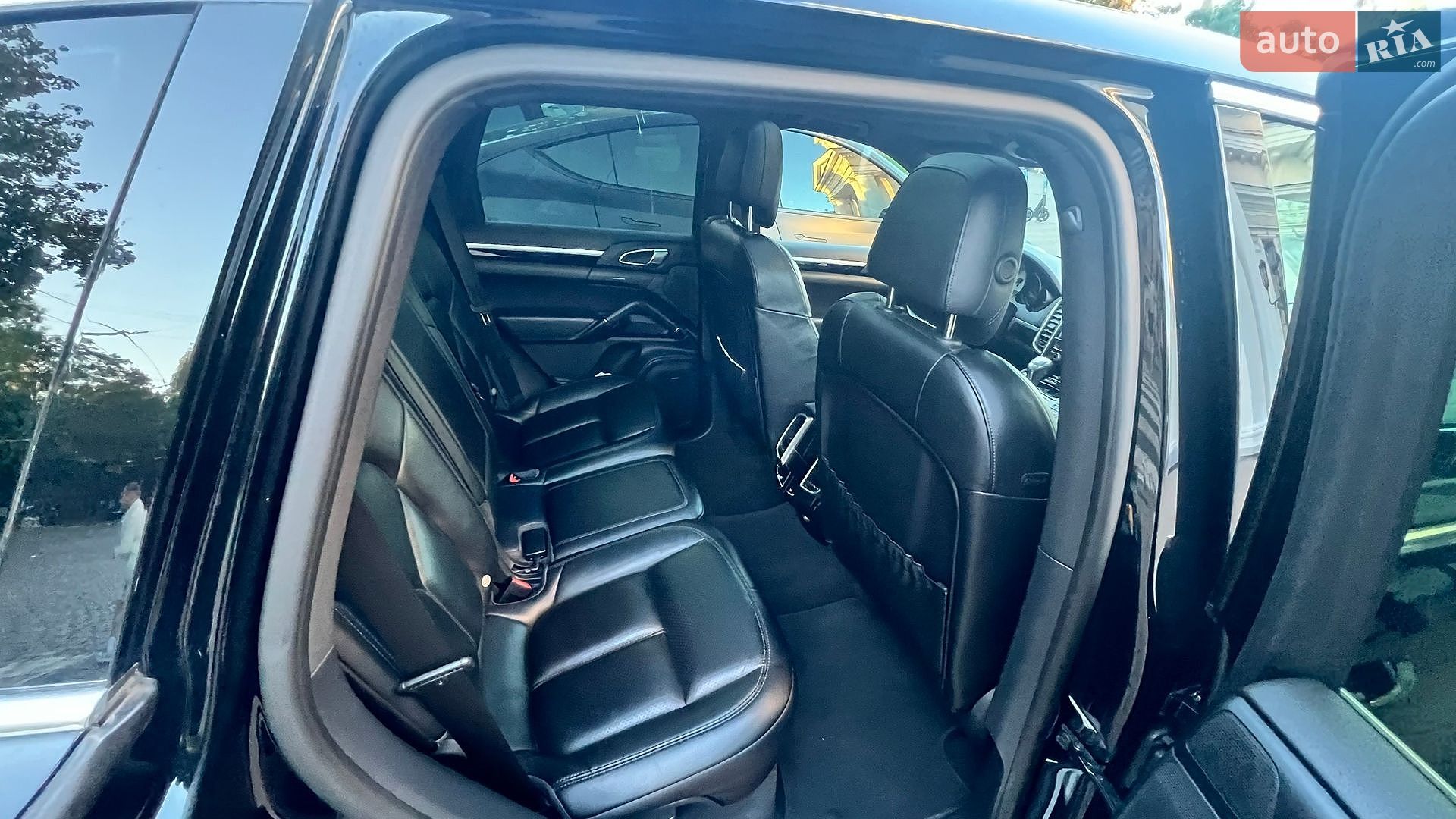 Porsche Cayenne 2015 VIN WP1AE2A20GLA59106 фото оголошення 34 з 38