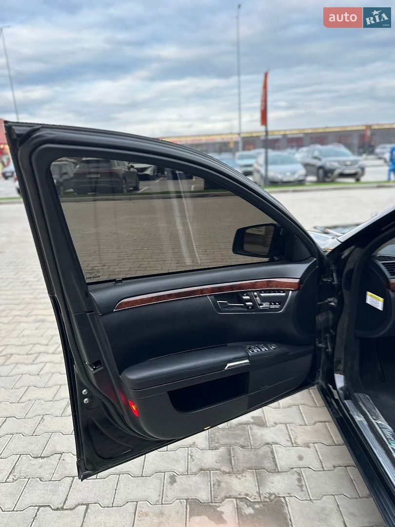 Mercedes-Benz S-Class 2007 VIN WDDNG86X37A142549 фото оголошення 12 з 35