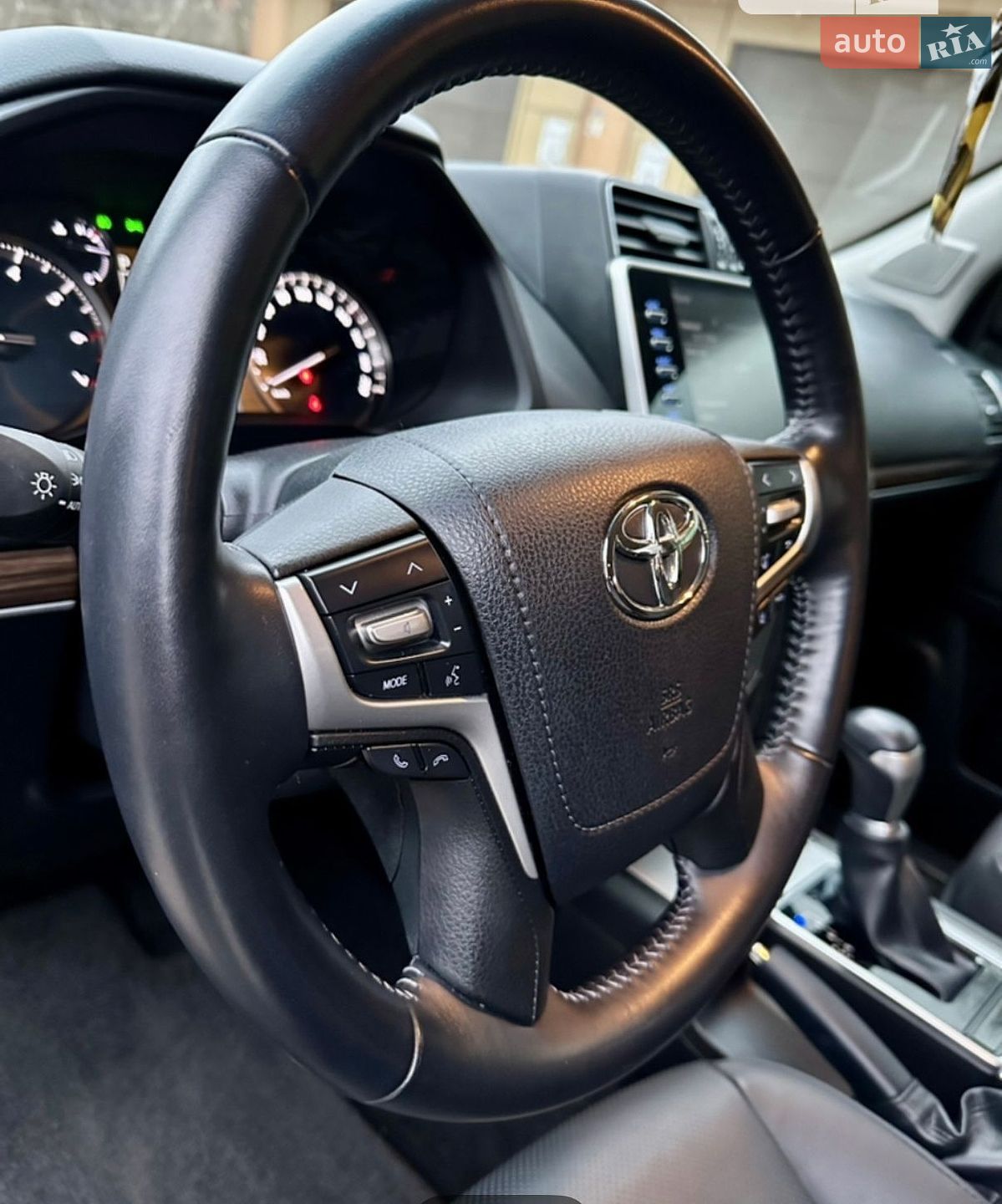 Toyota Land Cruiser Prado 2023 VIN JTEBR3FJ705027906 фото оголошення 4 з 18