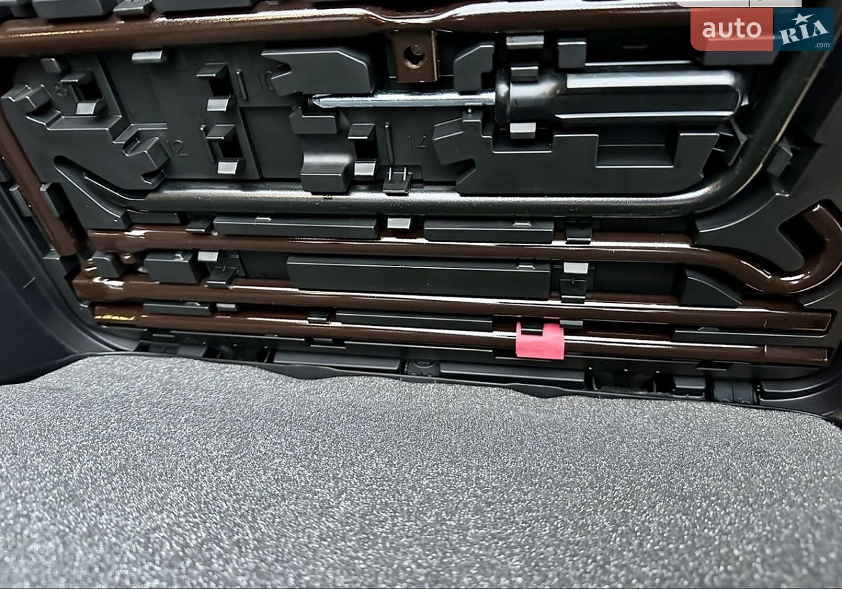 Toyota Land Cruiser Prado 2023 VIN JTEBR3FJ705027906 фото оголошення 5 з 18