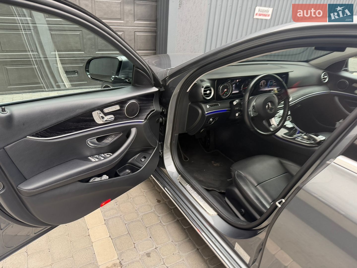 Mercedes-Benz E-Class 2018 VIN WDDZF0FB5JA476261 фото оголошення 6 з 18