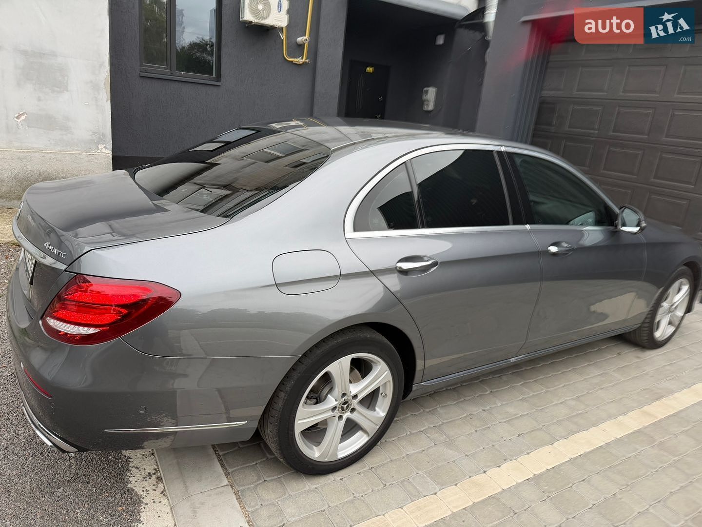 Mercedes-Benz E-Class 2018 VIN WDDZF0FB5JA476261 фото оголошення 7 з 18