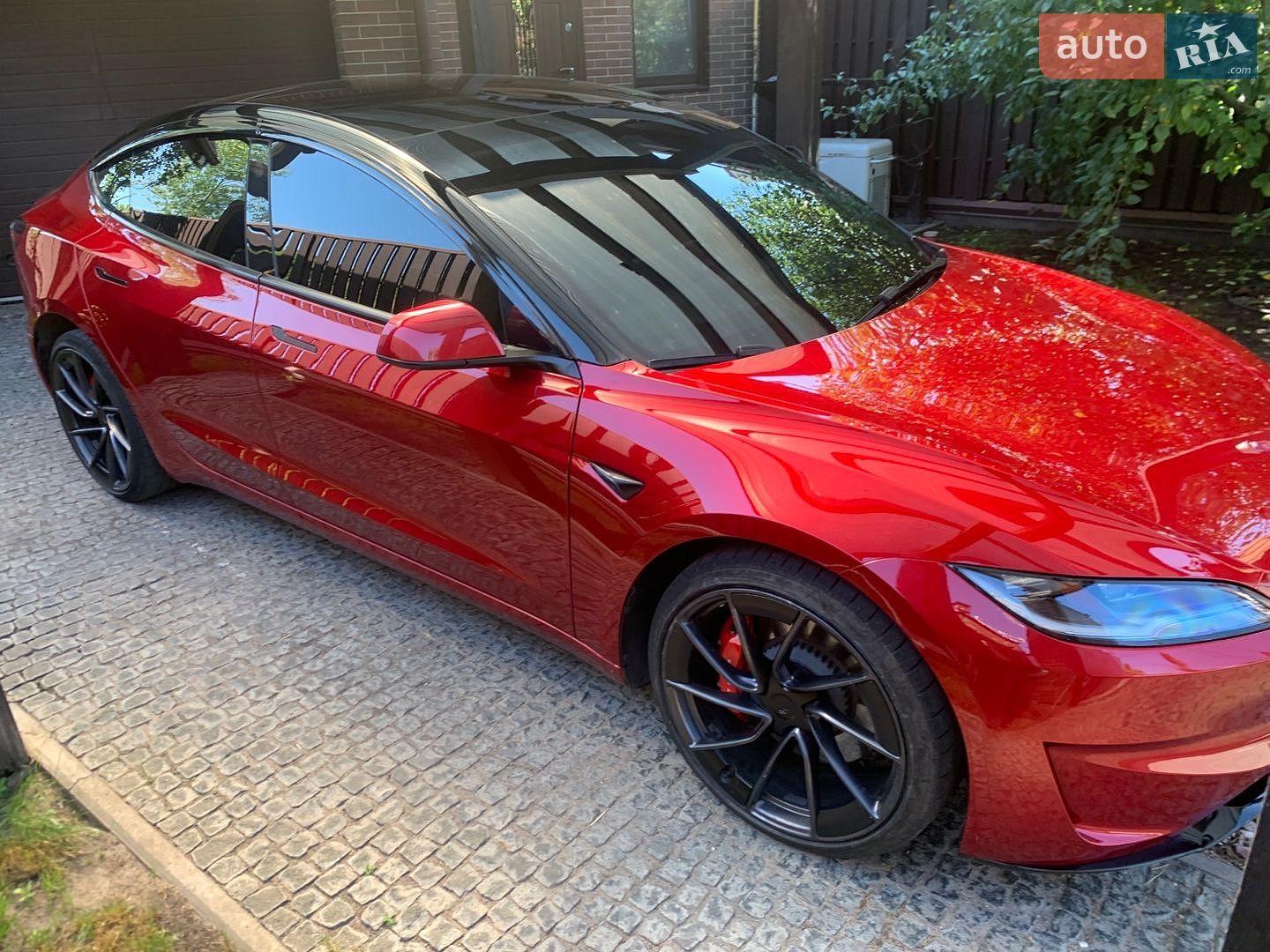 Tesla Model 3 2024 VIN 5YJ3E1ET5RF807748 фото оголошення 6 з 15