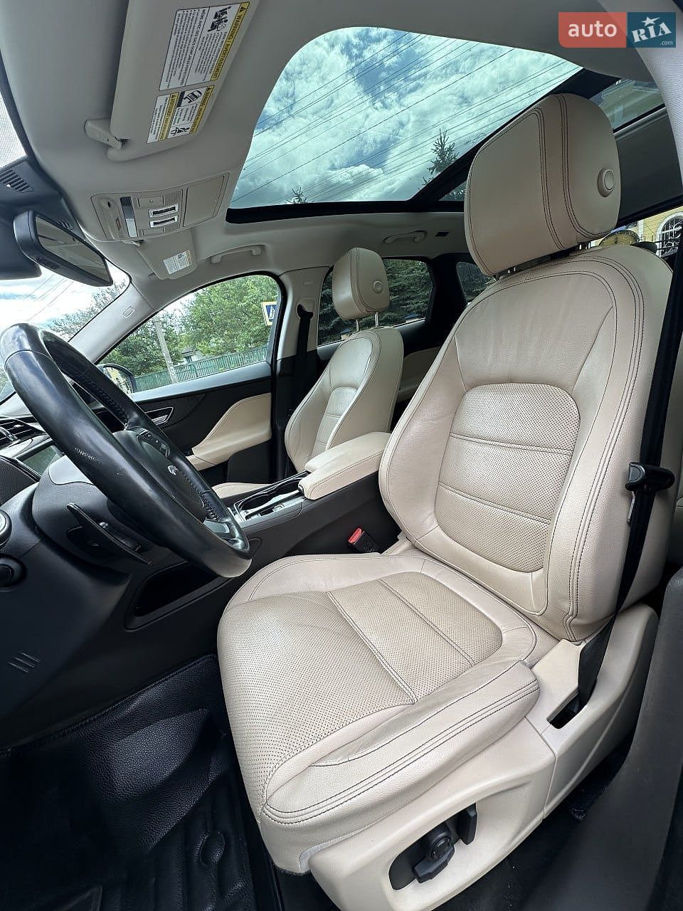 Jaguar F-Pace 2016 VIN SADCK2BN1HA491037 фото оголошення 19 з 47