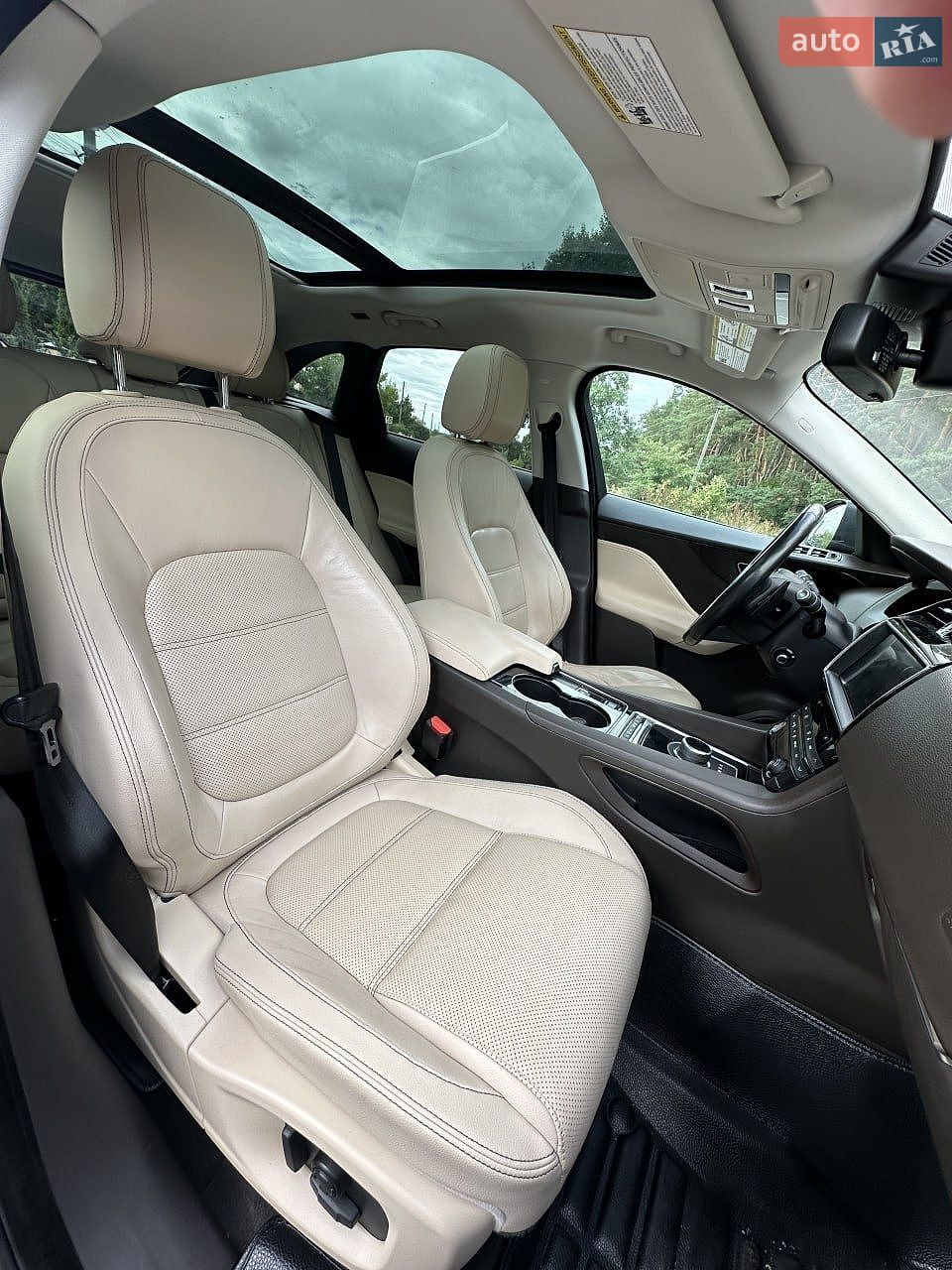 Jaguar F-Pace 2016 VIN SADCK2BN1HA491037 фото оголошення 26 з 47