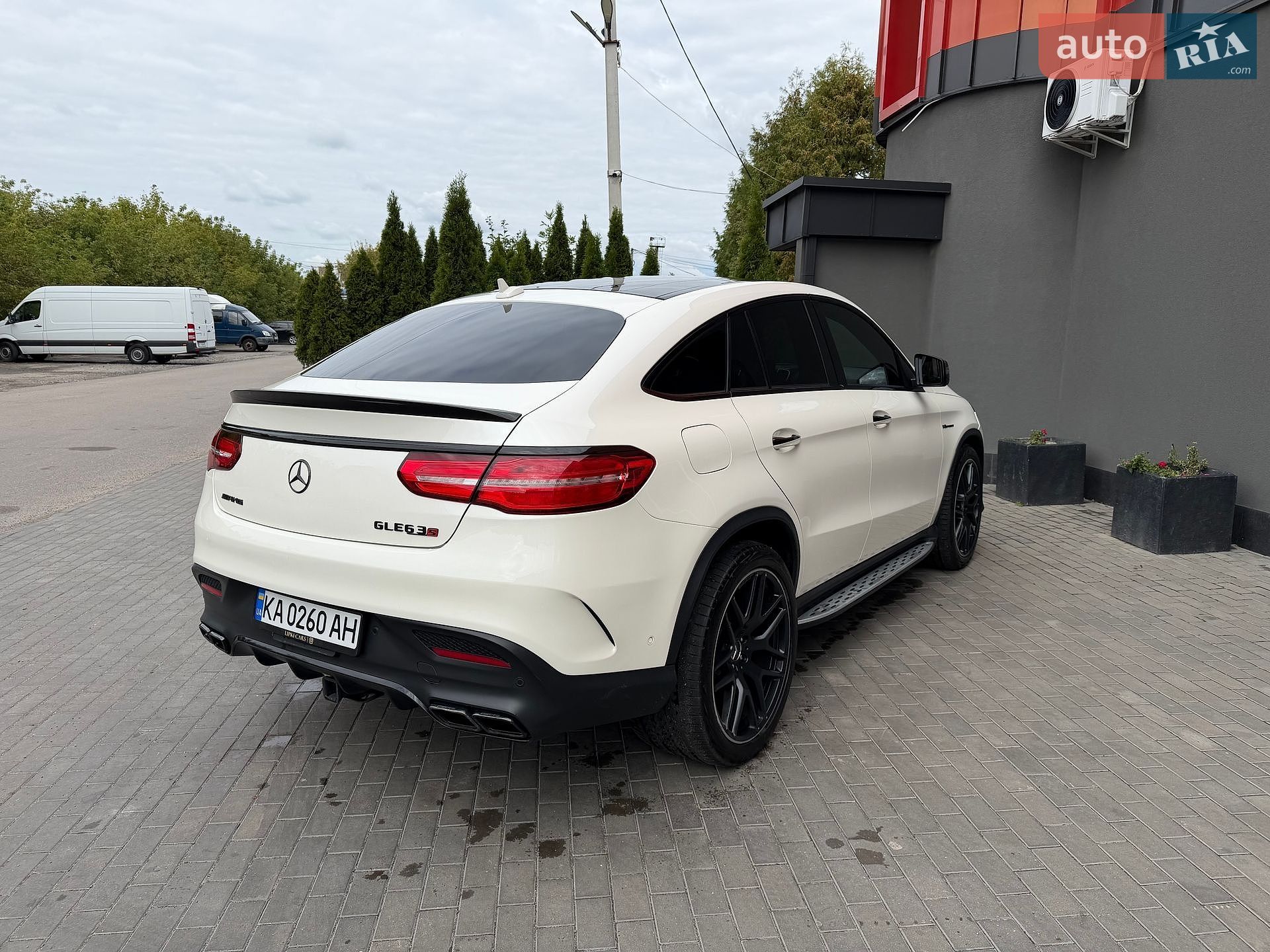 Mercedes-Benz GLE-Class Coupe 2019 VIN 4JGED7FB1KA137906 фото оголошення 7 з 27
