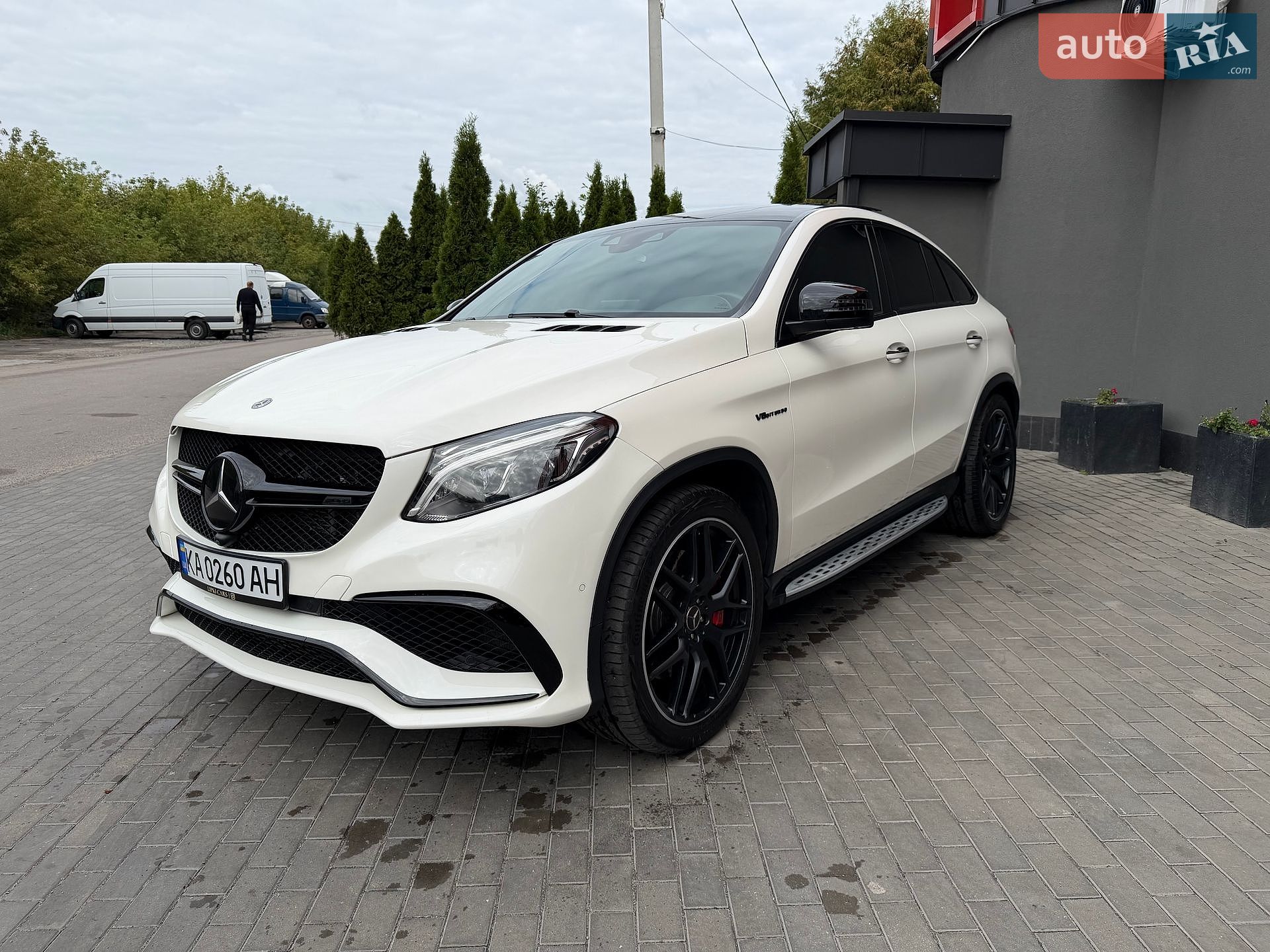 Mercedes-Benz GLE-Class Coupe 2019 VIN 4JGED7FB1KA137906 фото оголошення 2 з 27