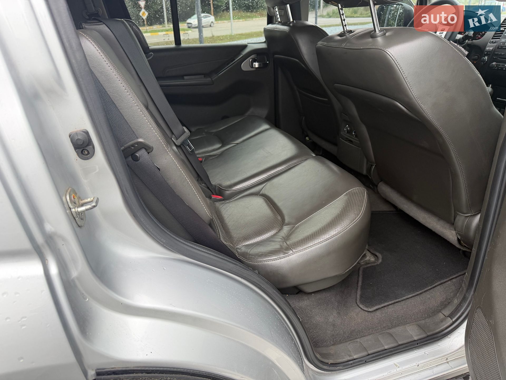 Nissan Pathfinder 2011 VIN VSKJVWR51U0427842 фото оголошення 19 з 49