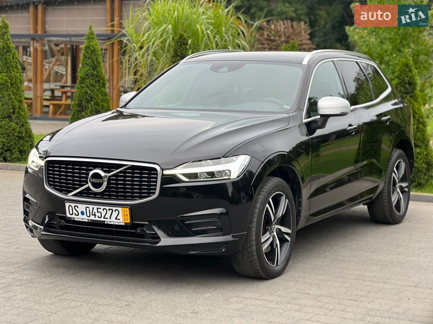 Volvo XC60 2019 VIN YV1UZA8UDK1225649 фото оголошення 12 з 47