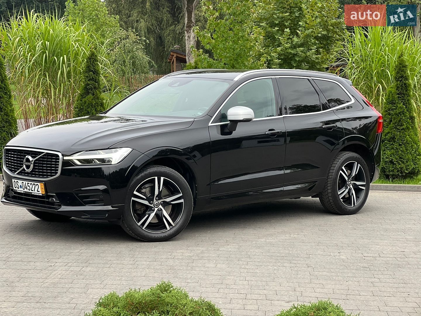 Volvo XC60 2019 VIN YV1UZA8UDK1225649 фото оголошення 11 з 47