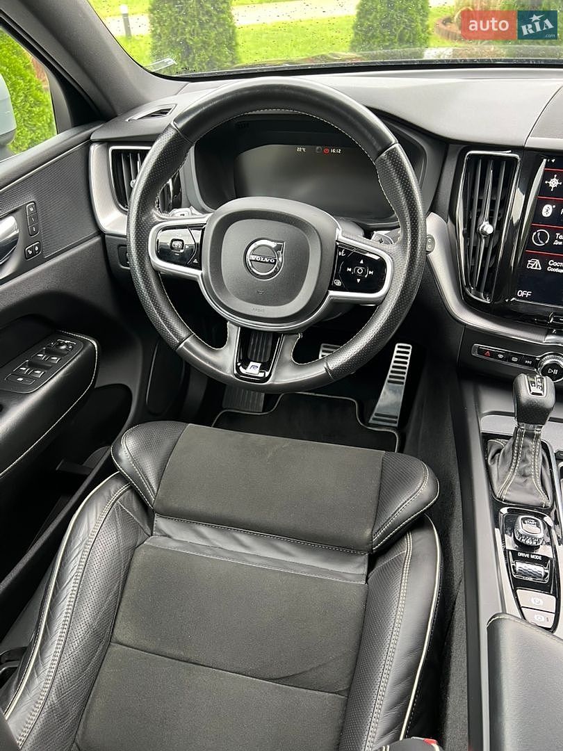 Volvo XC60 2019 VIN YV1UZA8UDK1225649 фото оголошення 20 з 47