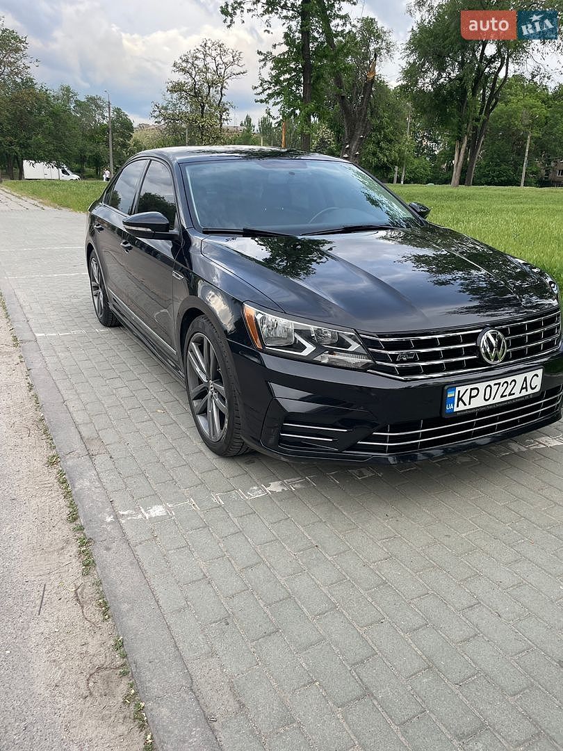 VOLKSWAGEN PASSAT 2016 VIN 1VWDT7A30HC030178 фото оголошення 3 з 17