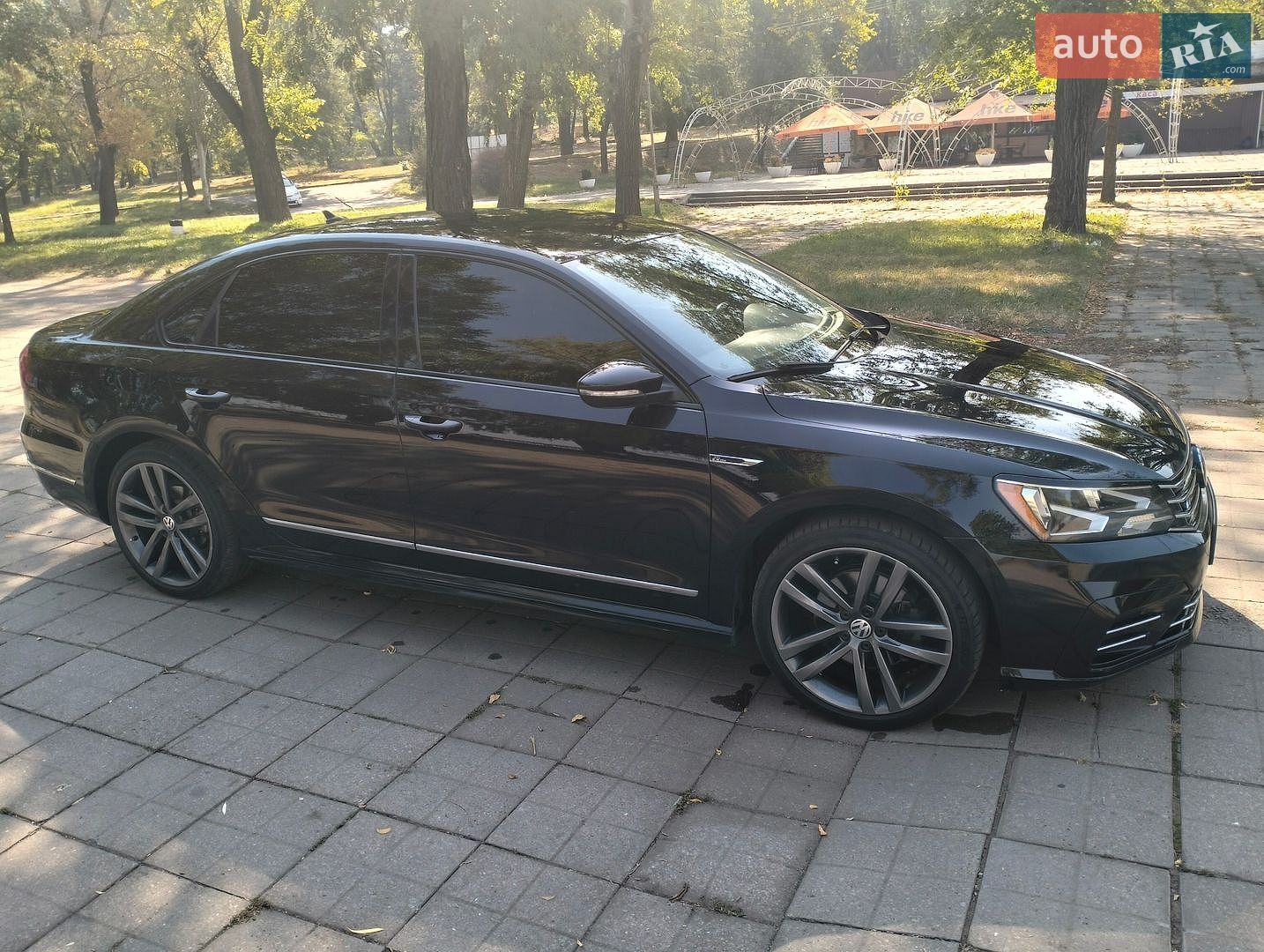 VOLKSWAGEN PASSAT 2016 VIN 1VWDT7A30HC030178 фото оголошення 11 з 17