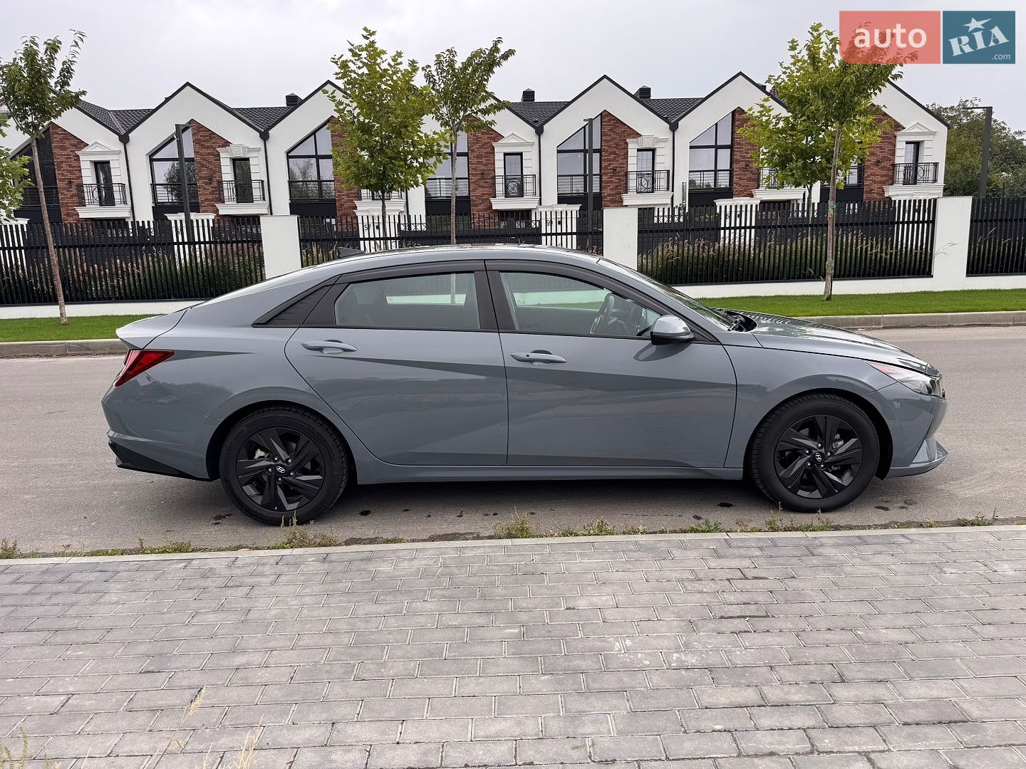 Hyundai Elantra 2021 VIN KMHLM4AG2MU161545 фото оголошення 2 з 13