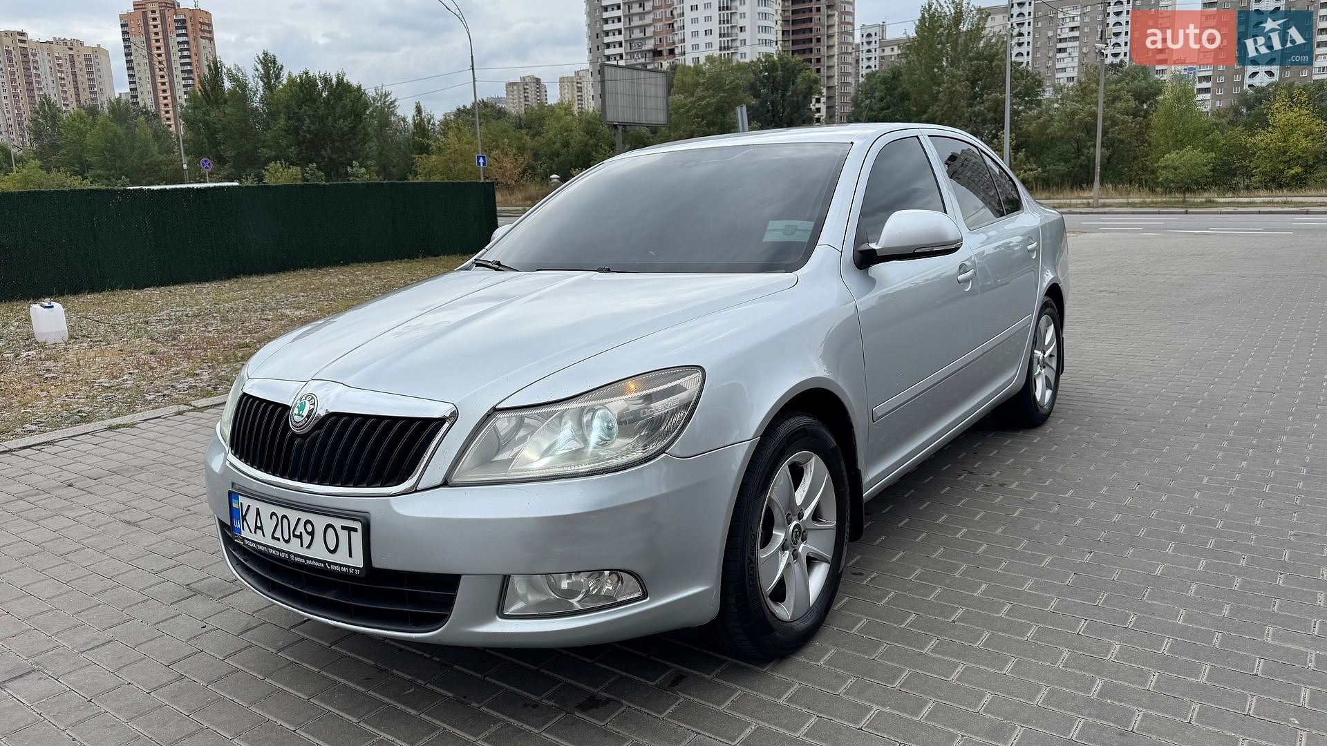 Skoda Octavia 2011 VIN TMBBT61Z3B8026726 фото оголошення 6 з 38