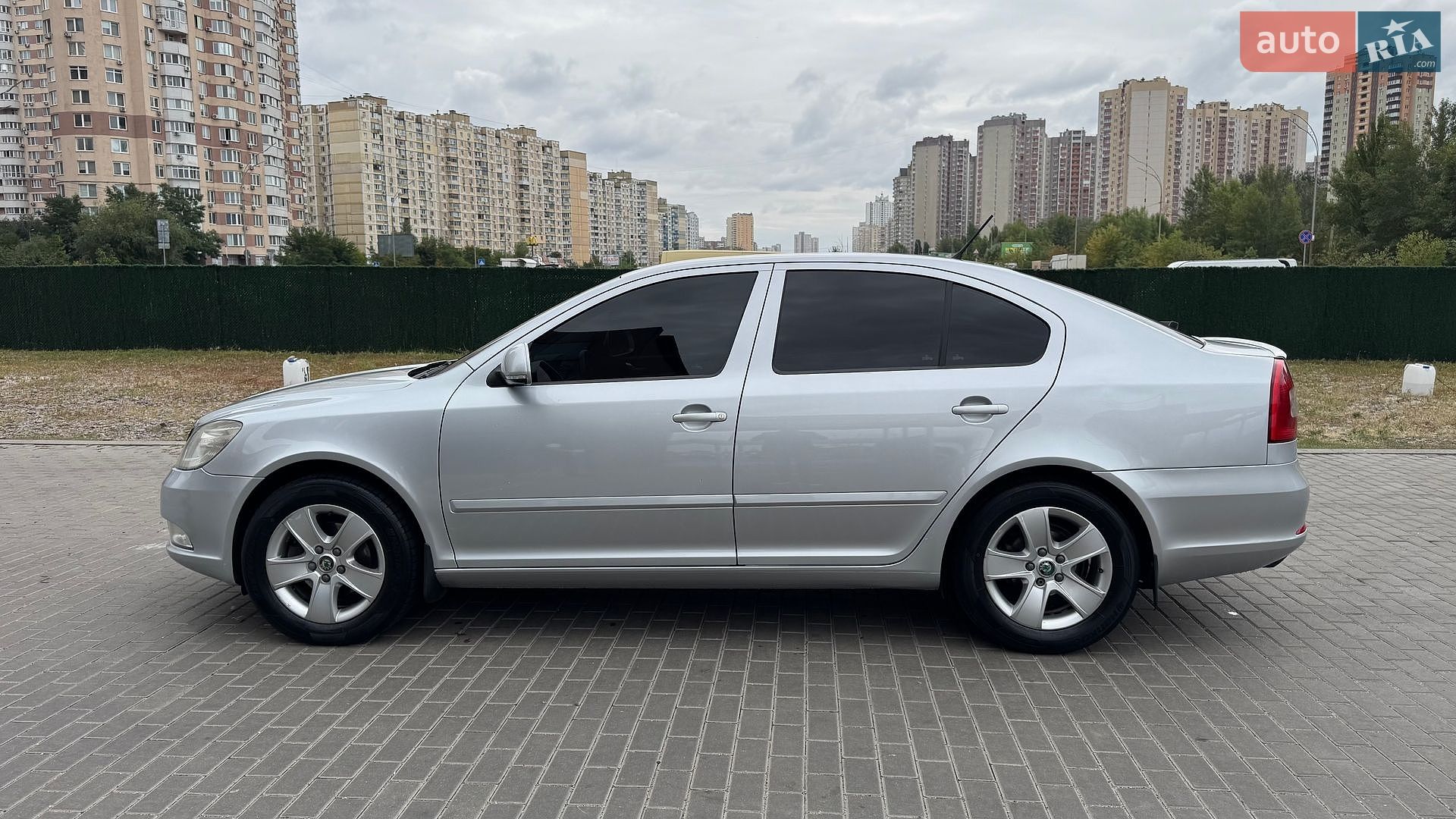 Skoda Octavia 2011 VIN TMBBT61Z3B8026726 фото оголошення 8 з 38