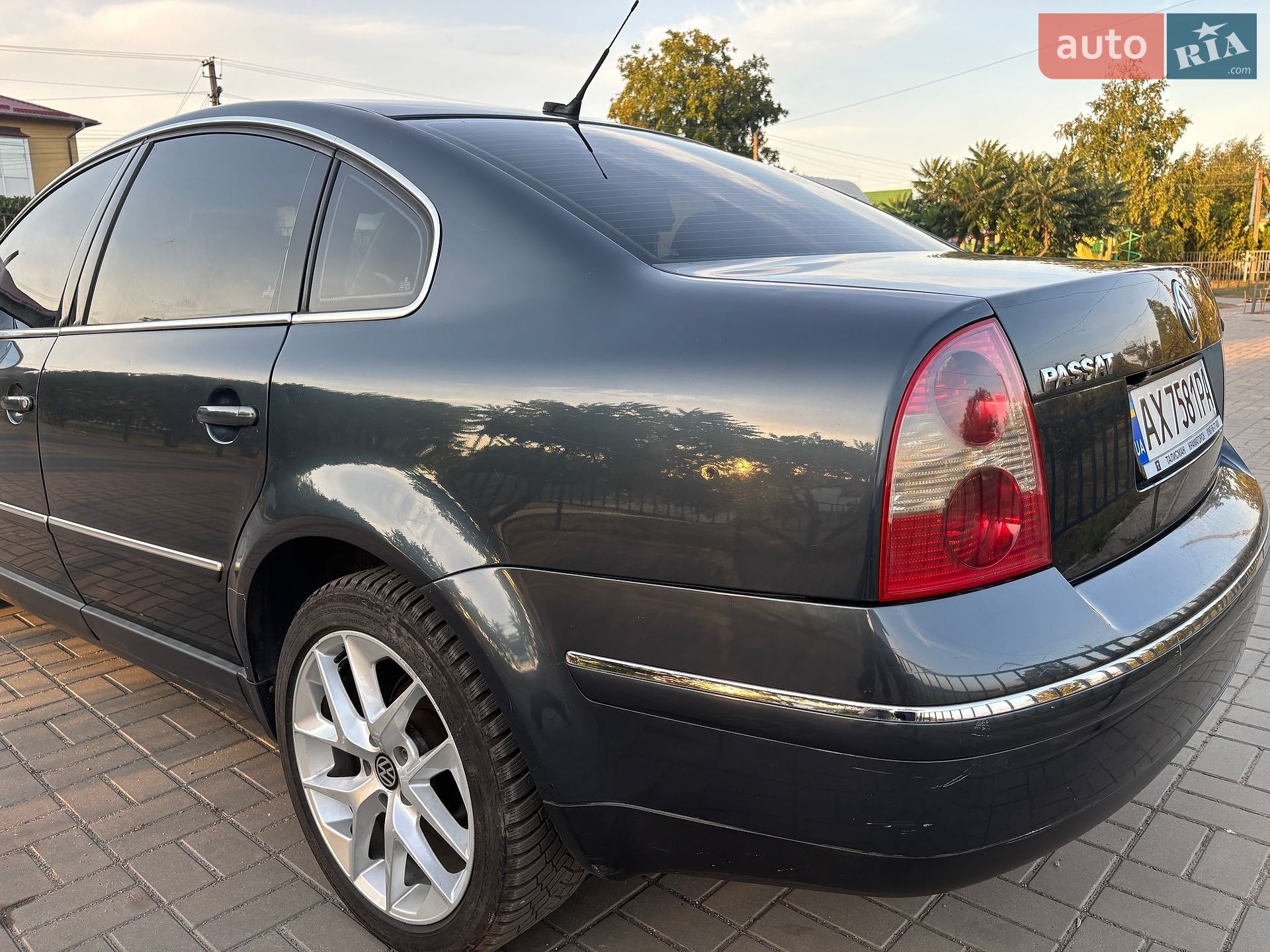 Volkswagen Passat 2002 VIN WVWZZZ3BZ3P284791 фото оголошення 11 з 35