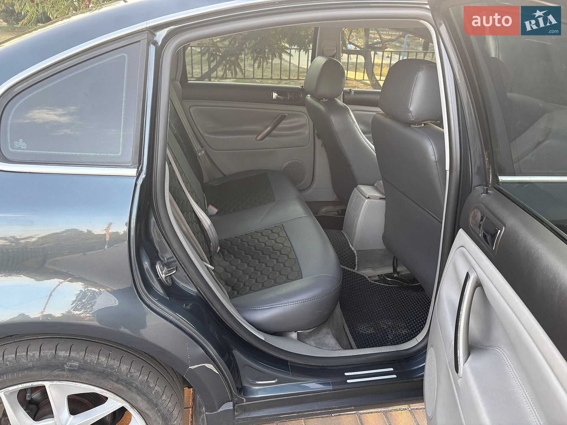 Volkswagen Passat 2002 VIN WVWZZZ3BZ3P284791 фото оголошення 24 з 35