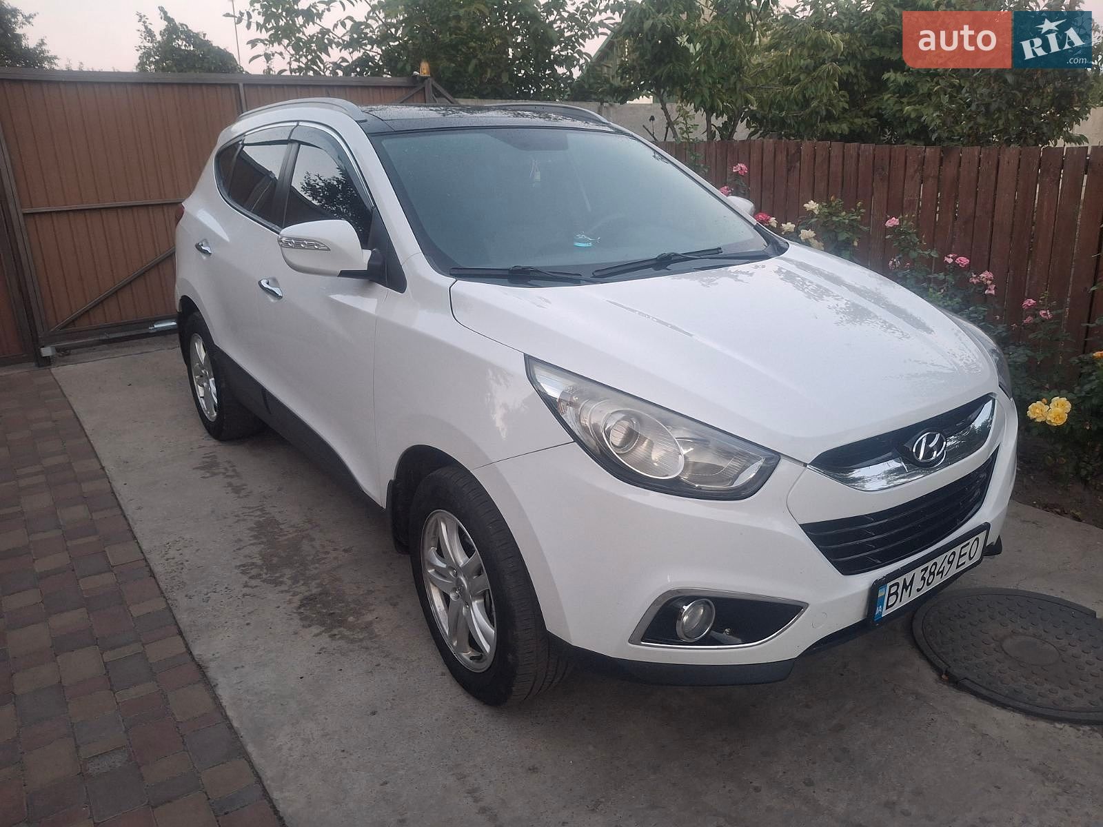 Hyundai ix35 2012 VIN TMAJU81VDCJ253681 фото оголошення 3 з 5