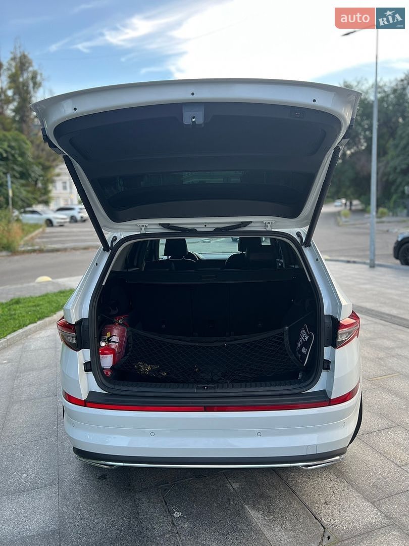 Skoda Kodiaq 2022 VIN TMBLD6NS6PB400609 фото оголошення 32 з 41