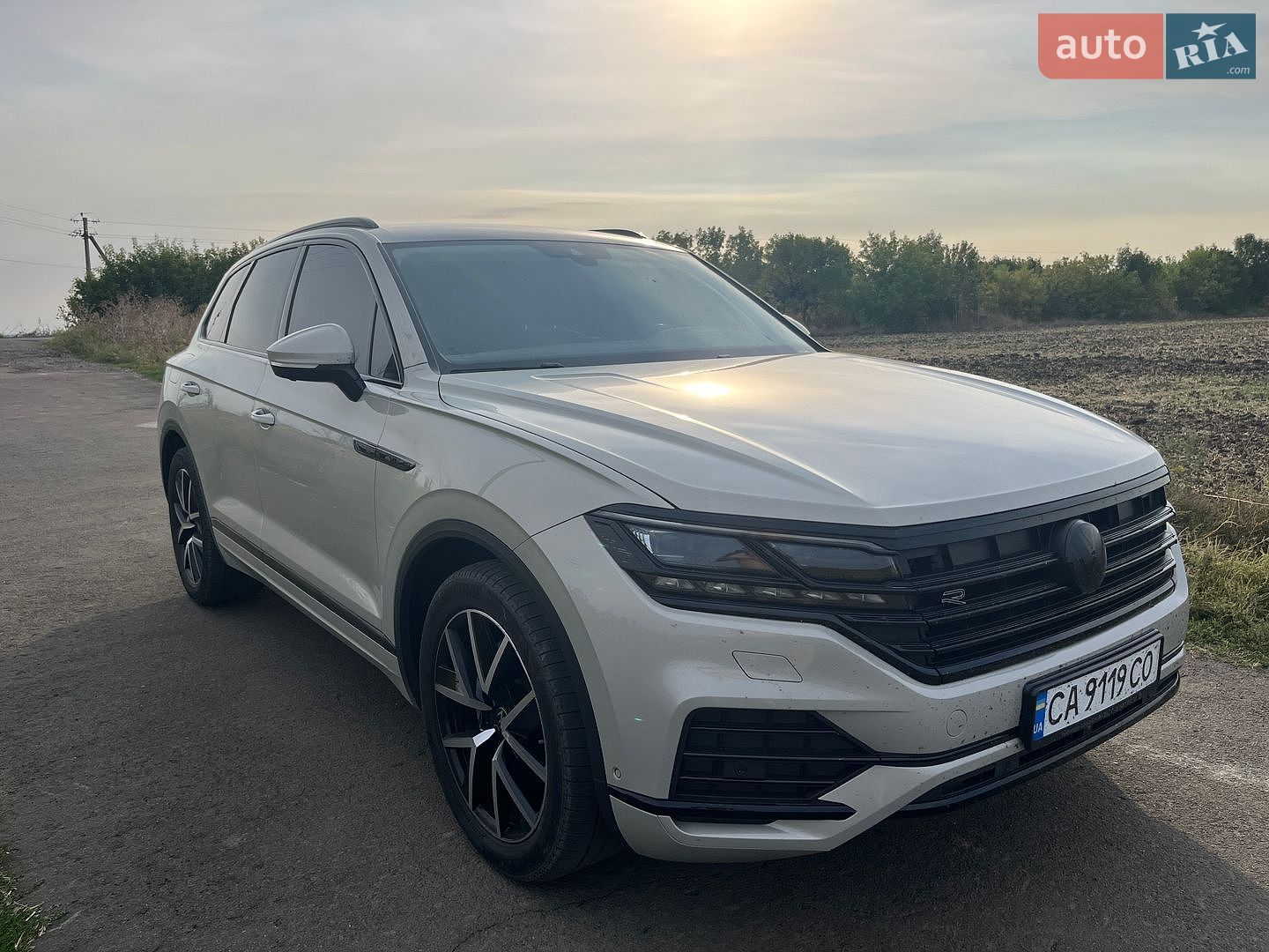 Volkswagen Touareg 2022 VIN WVGZZZCRZND020510 фото оголошення 7 з 9