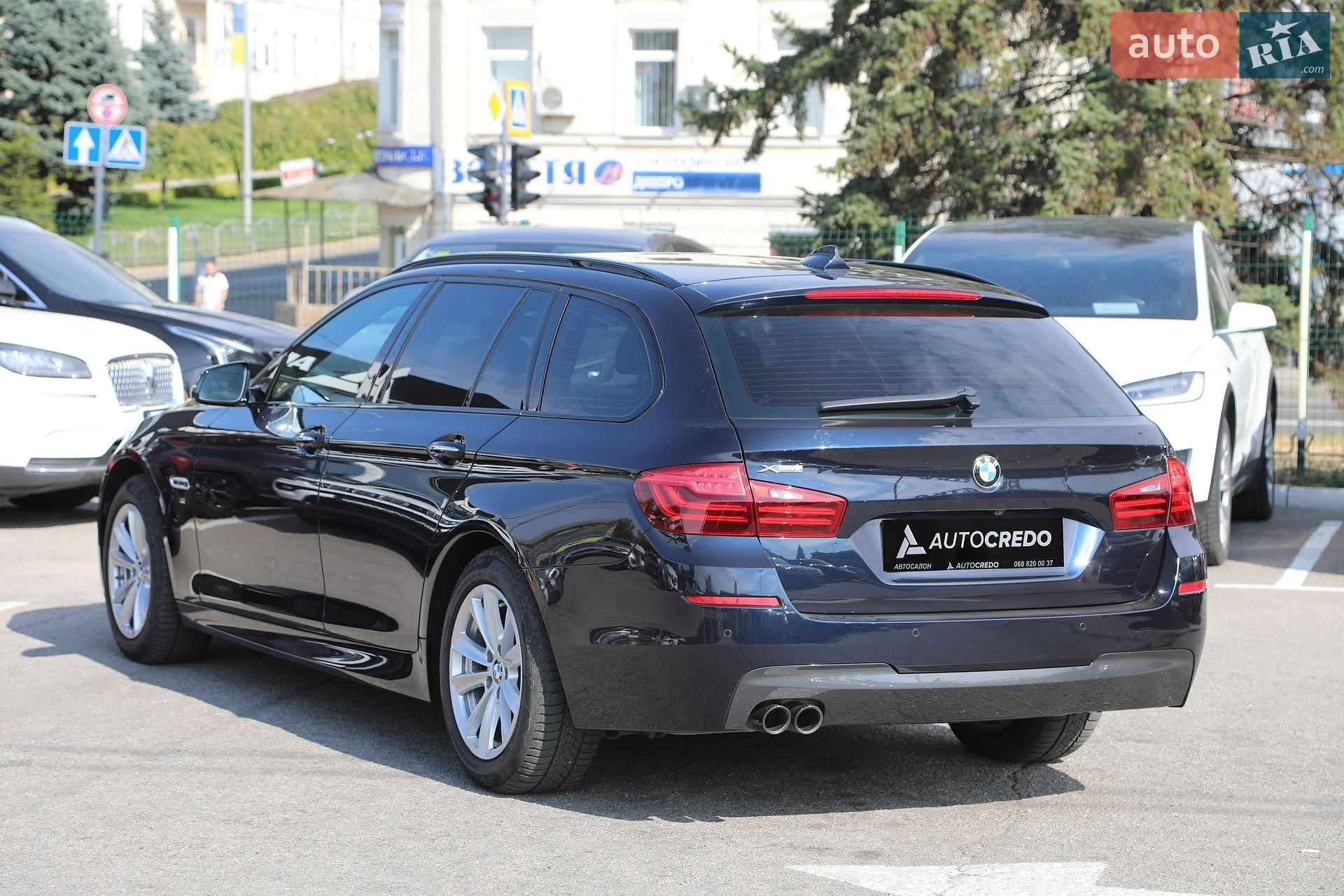 BMW 5 Series 2016 VIN WBA5K31030G586536 фото оголошення 4 з 32