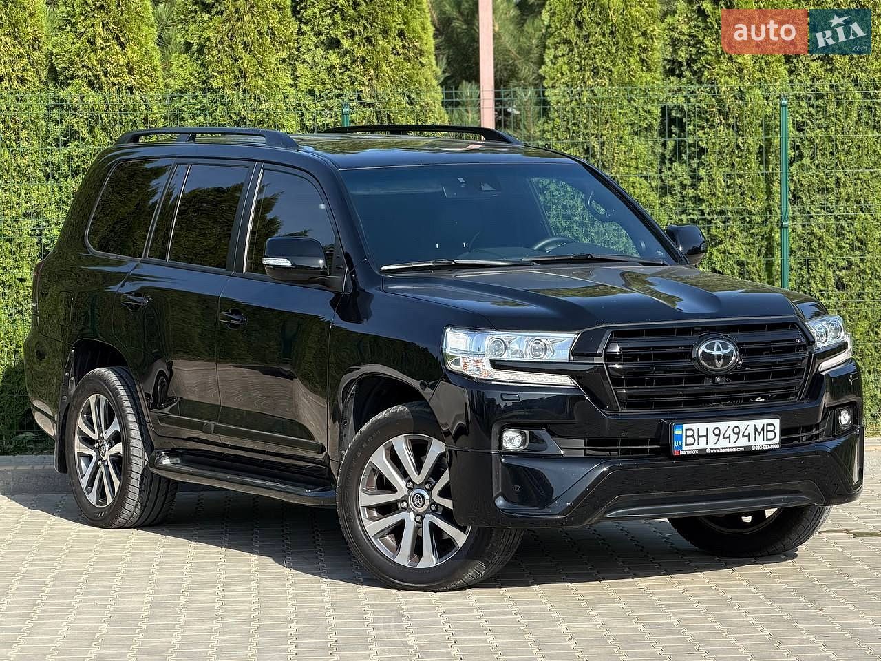 Toyota Land Cruiser 2017 VIN JTMCV02J804231533 фото оголошення 8 з 39